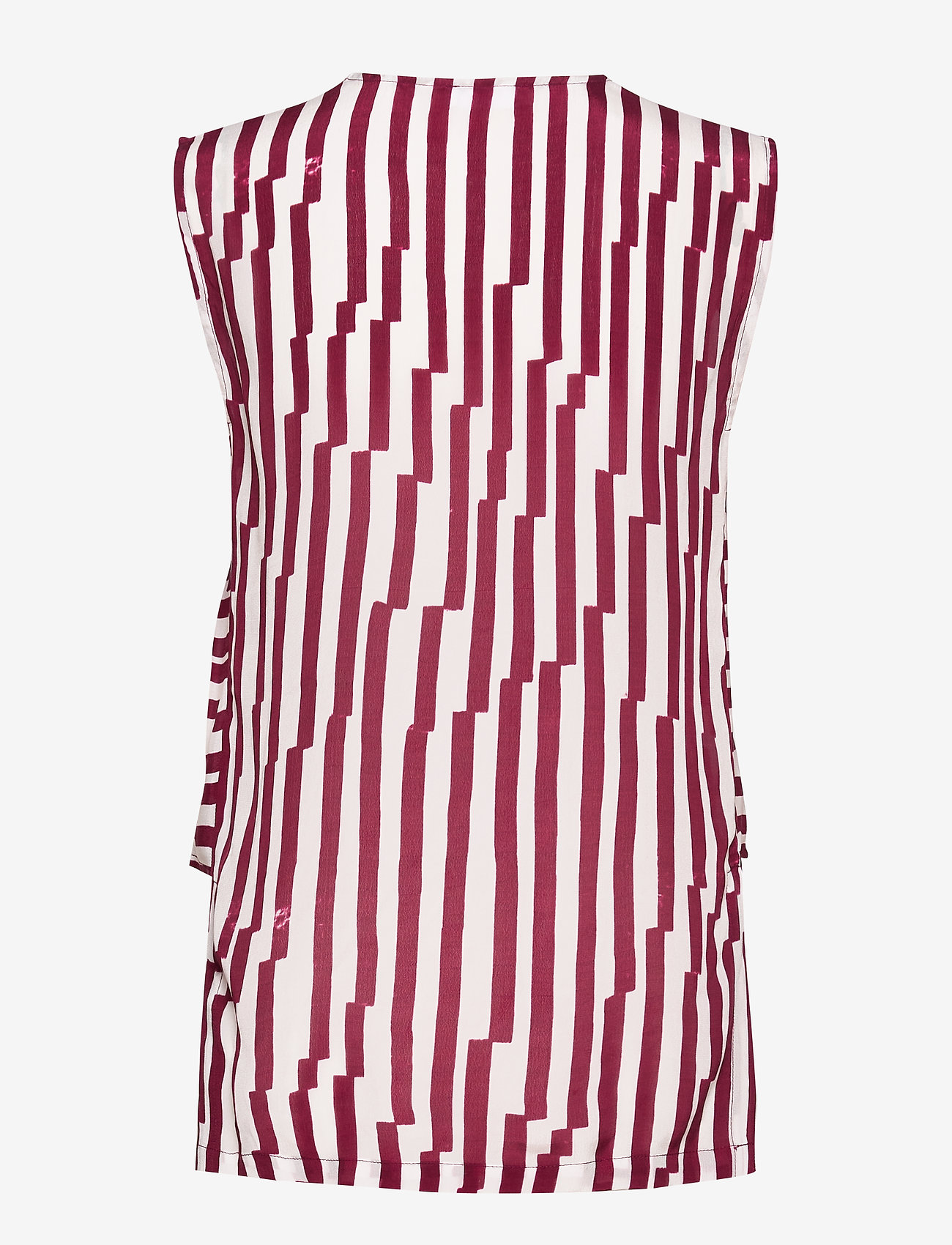 2NDDAY - 2ND Casual - maxims - 1