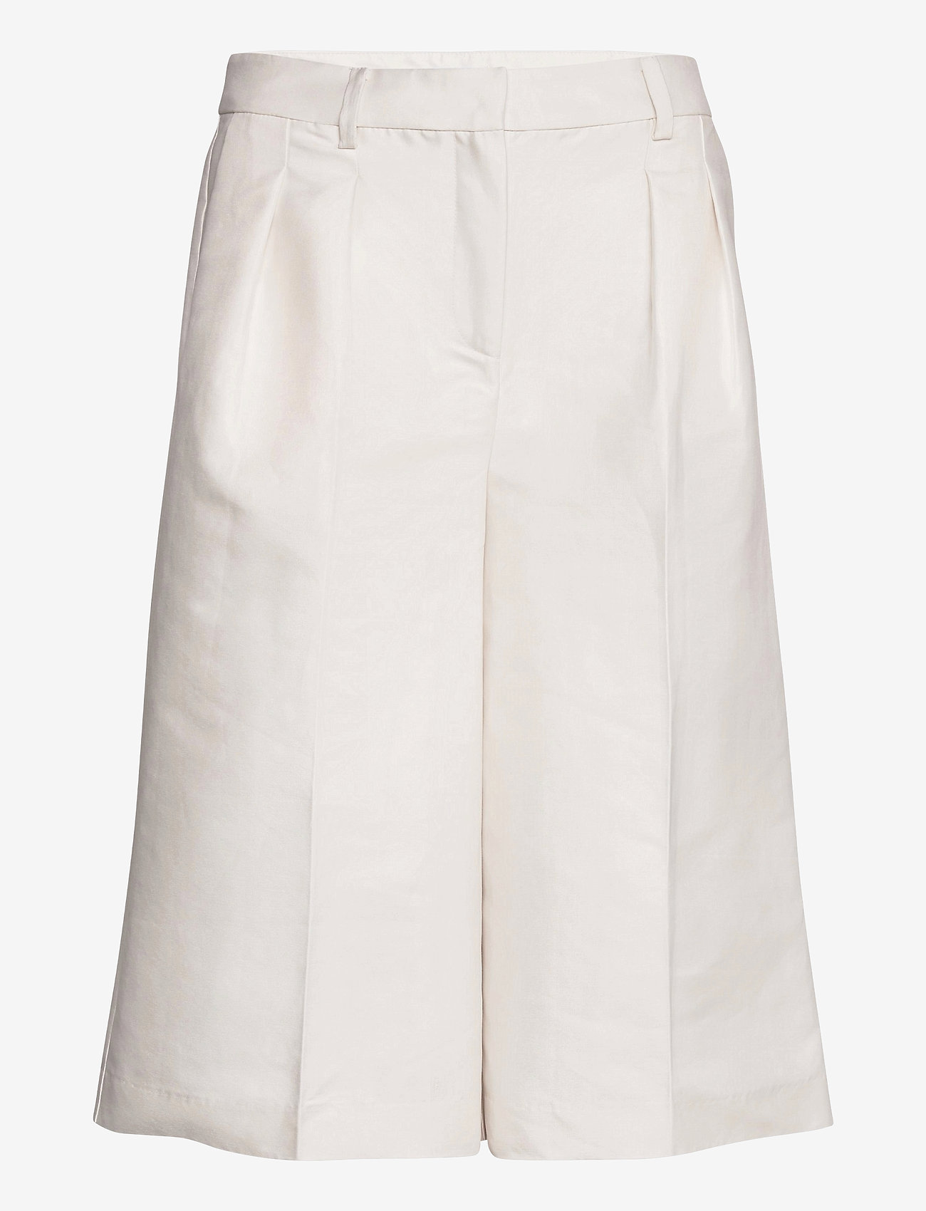 2NDDAY - 2ND Barnett - bermudashorts - jet stream - 0