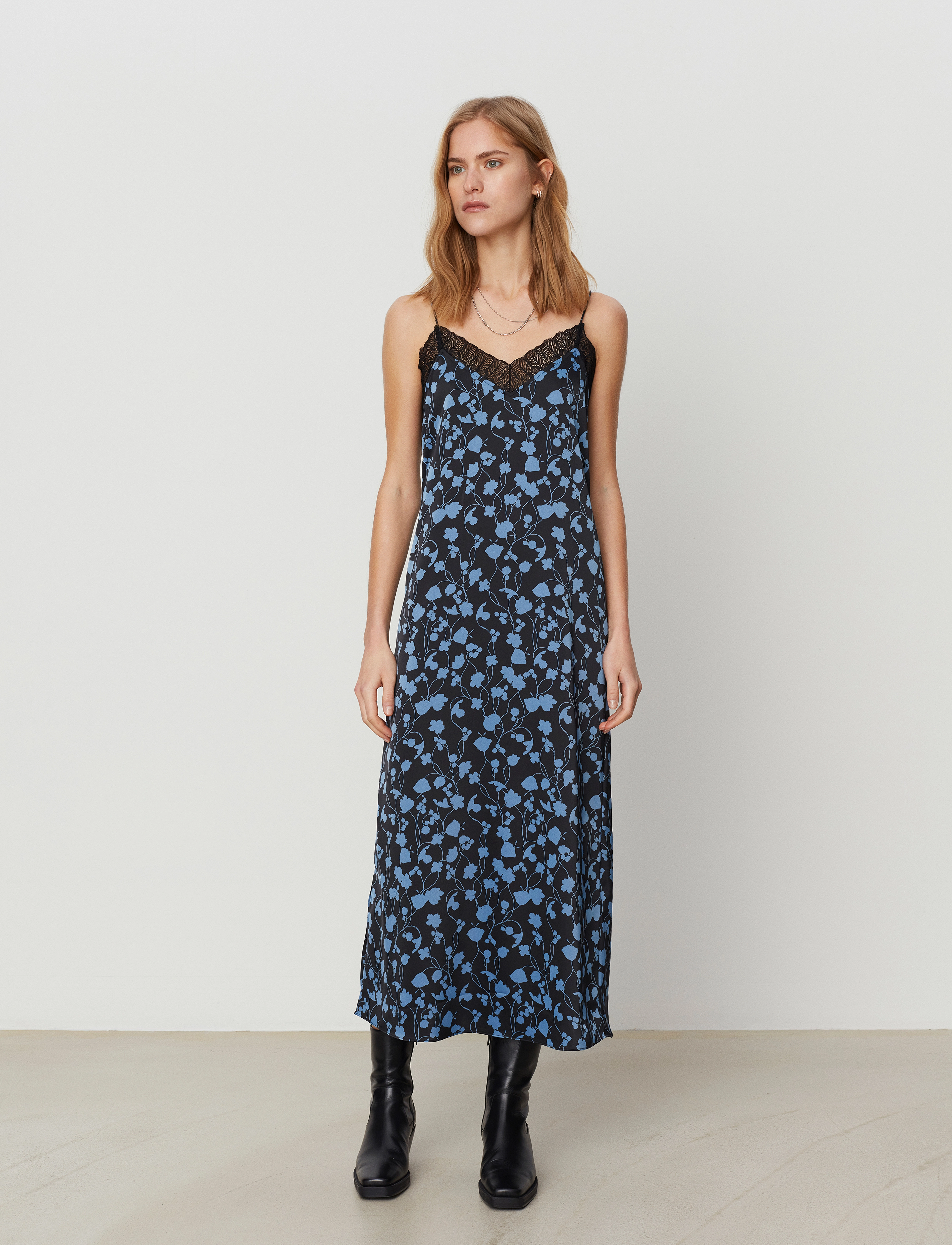 2NDDAY - 2ND Verlin - Satin Waves - flower ascend blue - 2