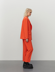 2NDDAY - 2ND Janet - Attired Suiting - odzież imprezowa w cenach outletowych - mandarin red - 3