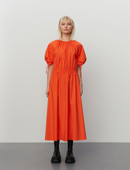 2NDDAY - 2ND Cercei - Soft Cotton - sukienki letnie - mandarin red - 2