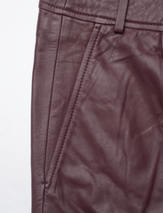 2NDDAY - 2ND Pax - Leather Appeal - festkläder till outletpriser - decadent chocolate - 2