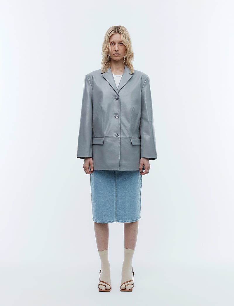 2NDDAY - 2ND Harriet - Leather Shine - enkelknäppta kavajer - drizzle - 0