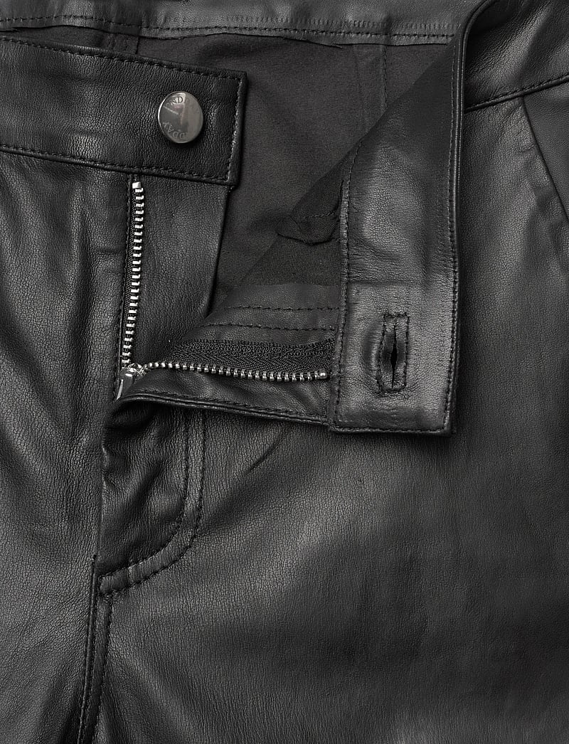 2NDDAY - 2ND Leya - Refined Stretch Leather - læderbukser - black - 3