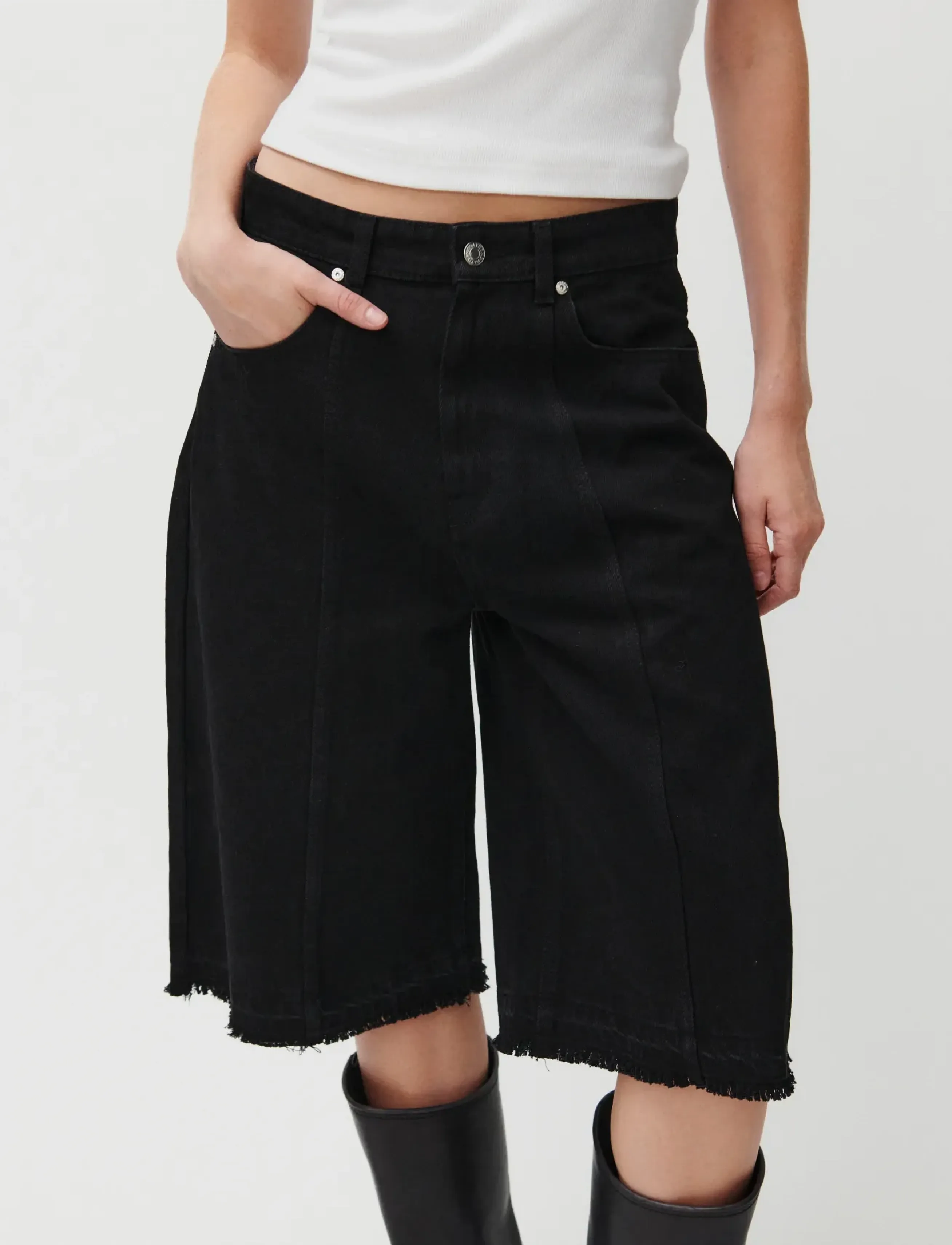 2NDDAY - 2ND Rilyn - Black Wash Denim - jorts - d003 un black denim - 4