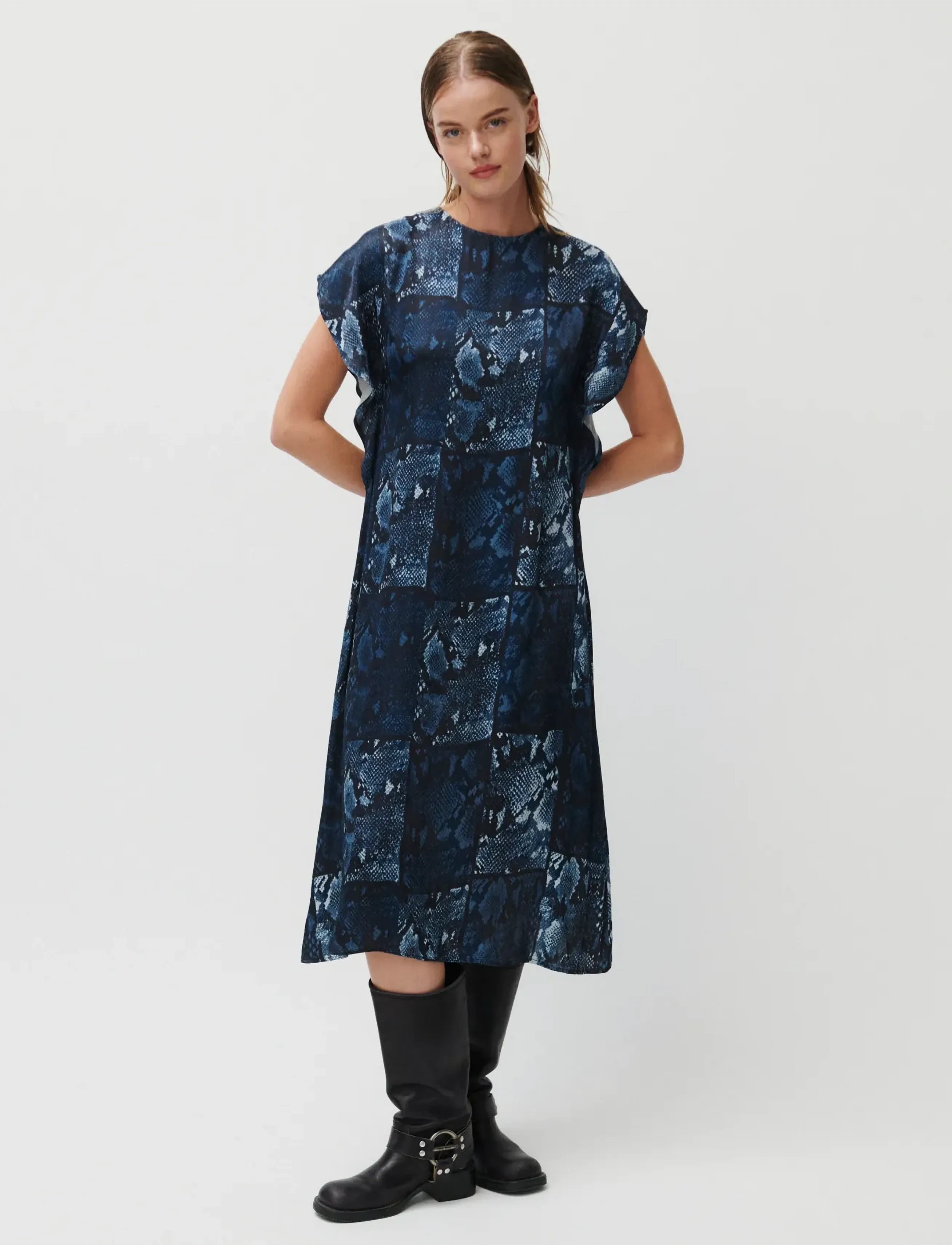 2NDDAY - 2ND Patrice - Viscose - midikleider - 420153 ensign blue snake aop - 5