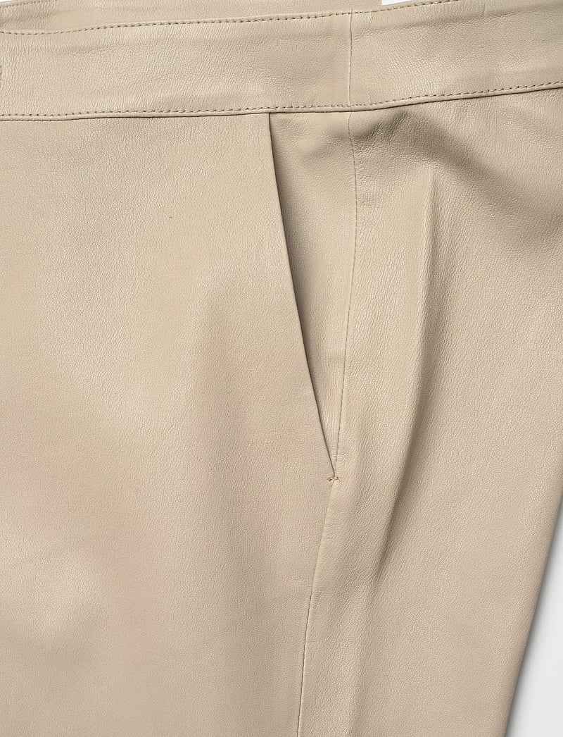 2NDDAY - 2ND Leya - Refined Stretch Leather - læderbukser - plaza taupe - 4