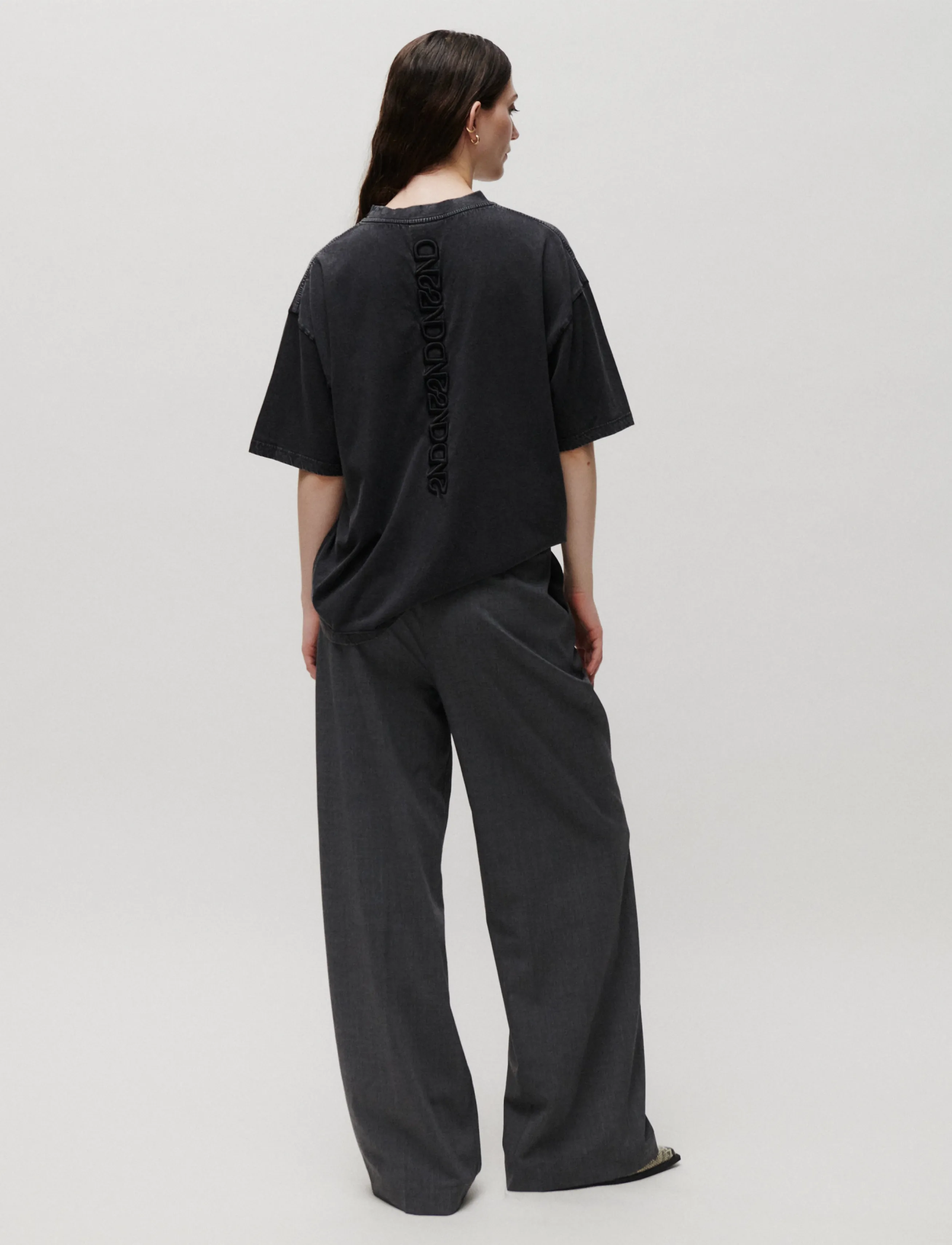 2NDDAY - 2ND Araly TT - Overwashed Jersey - t-shirts - black - 4