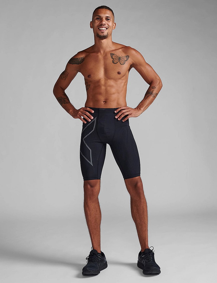 2XU - LIGHT SPEED COMPRESSION SHORTS - legginsy do biegania - black/gold reflective - 0
