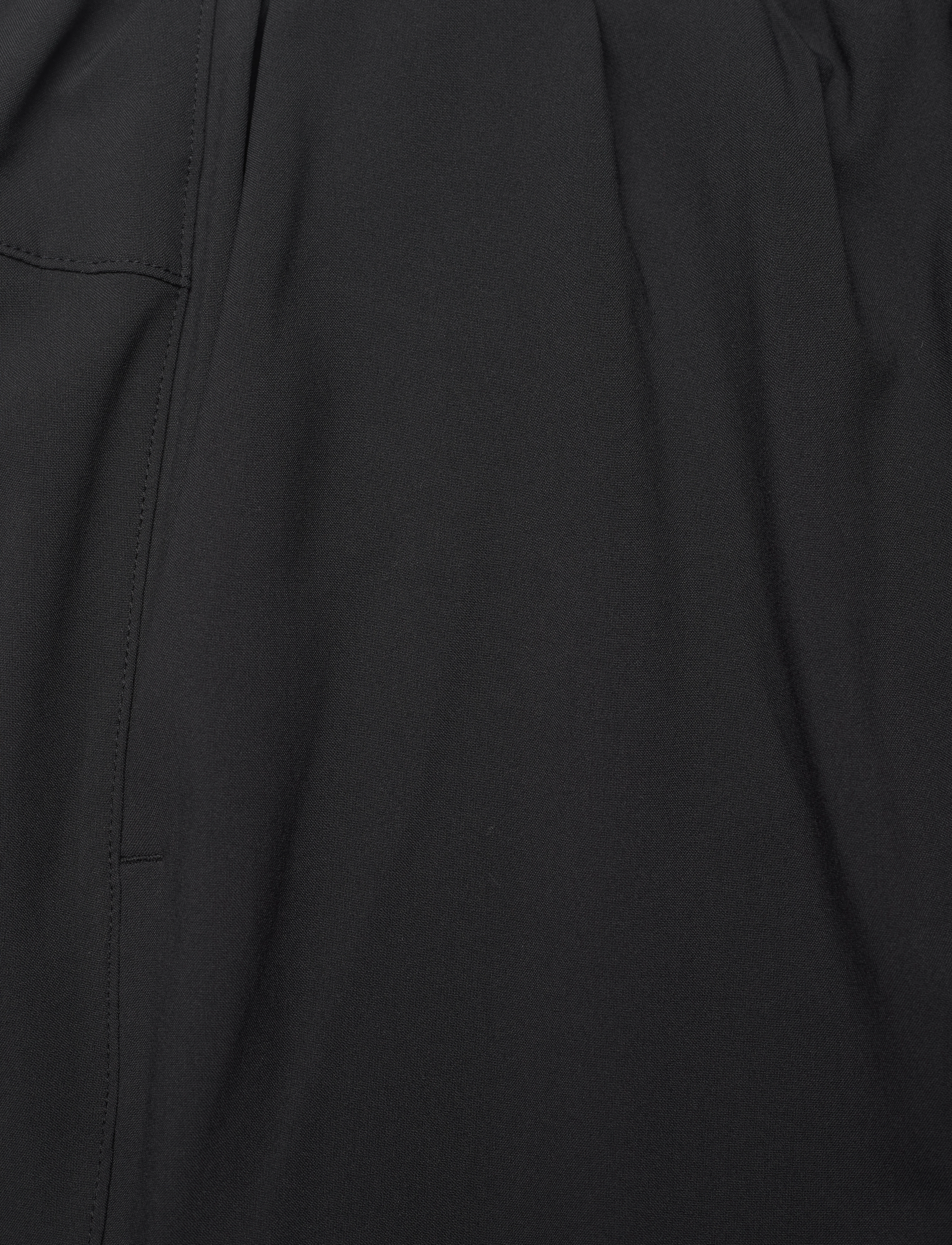 2XU - AERO 7 INCH SHORTS - lühikesed jooksupüksid - black/silver reflective - 2