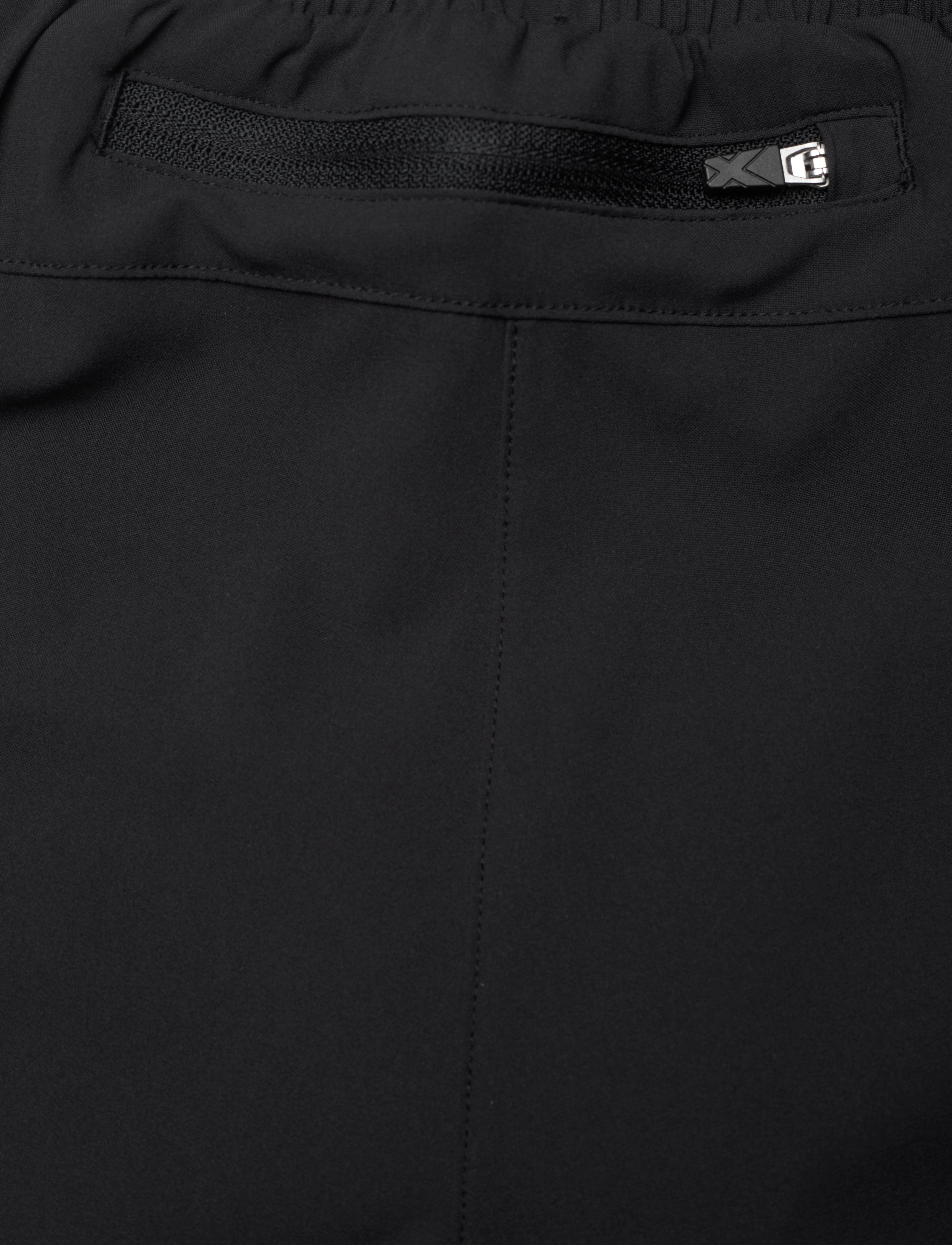 2XU - AERO 7 INCH SHORTS - lühikesed jooksupüksid - black/silver reflective - 4