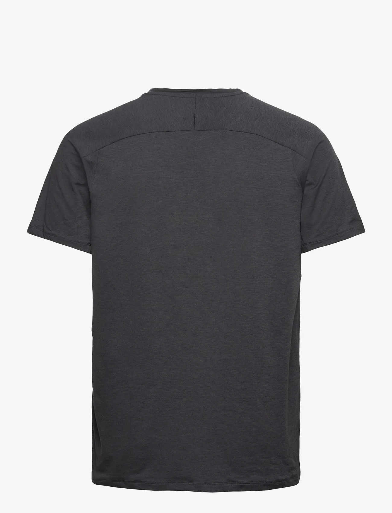 2XU - MOTION TEE - short-sleeved t-shirts - india ink/black - 1