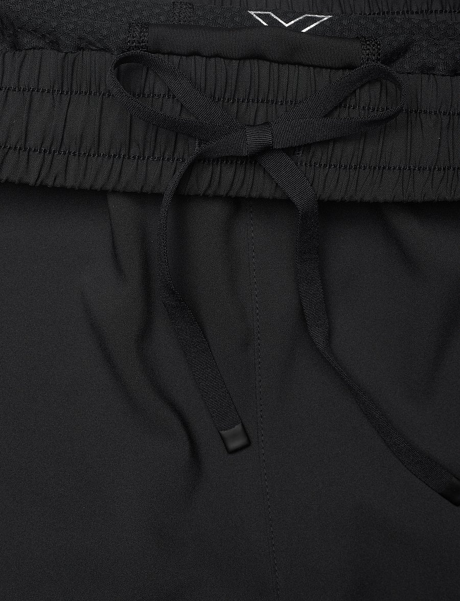 2XU - AERO MESH 2-IN-1 5 INCH SHORTS - laufshorts - black/silver reflective - 3