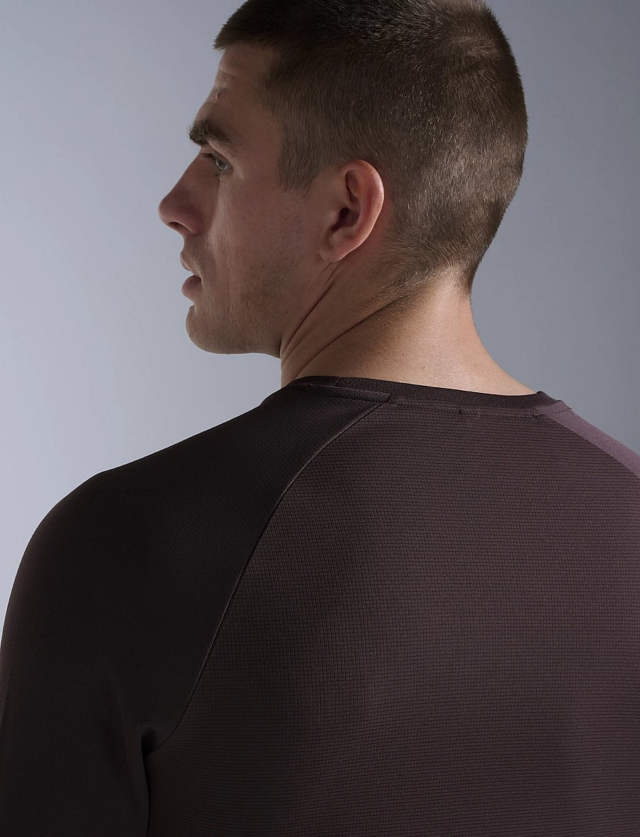 2XU - AERO MESH LONG SLEEVE - langærmede t-shirts - bark/black reflective - 3