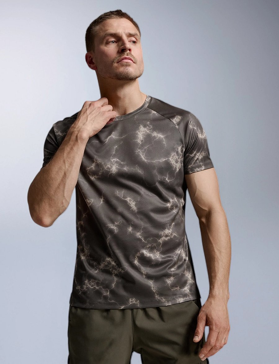 2XU - AERO MESH TEE - t-shirts - flint synapse/black reflective - 0