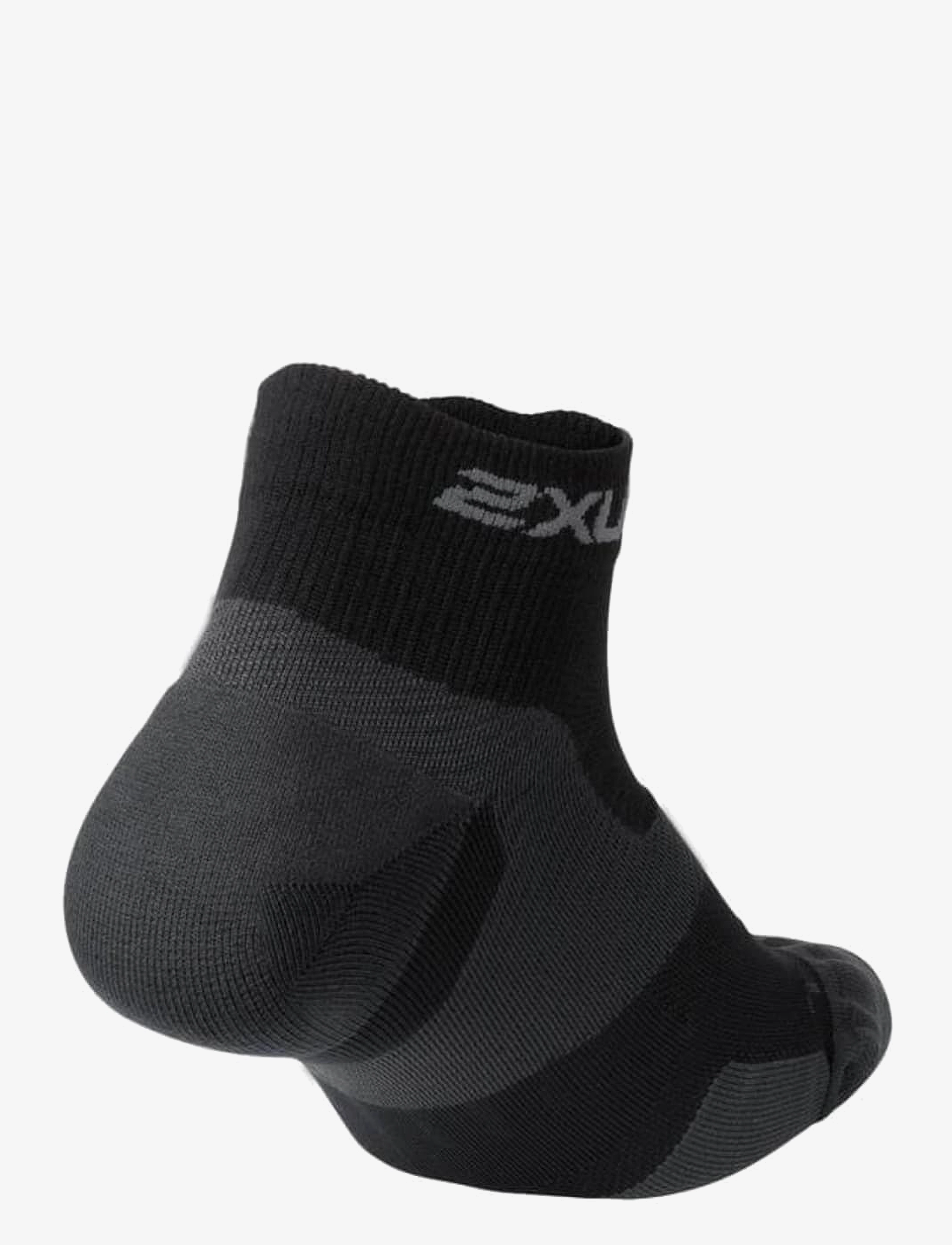 2XU - VECTR CUSHION 1/4 CREW SOCKS - black/titanium - 1