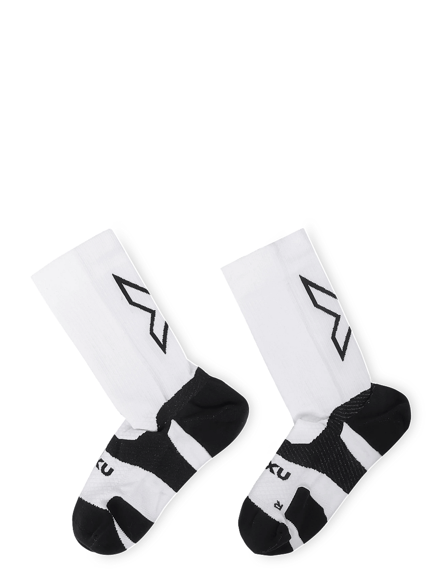 2XU - VECTR LIGHT CUSHION CREW SOCKS - sportstrømper - white/black - 1