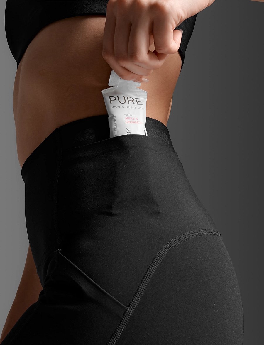 2XU - FORM STASH HI-RISE COMPRESSION 6 INCH SHORTS - träningsshorts - black/black1 - 5