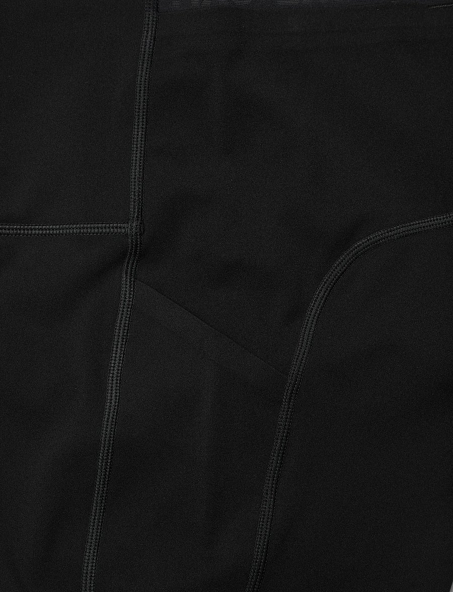 2XU - FORM STASH HI-RISE COMPRESSION 6 INCH SHORTS - træningsshorts - black/black1 - 2