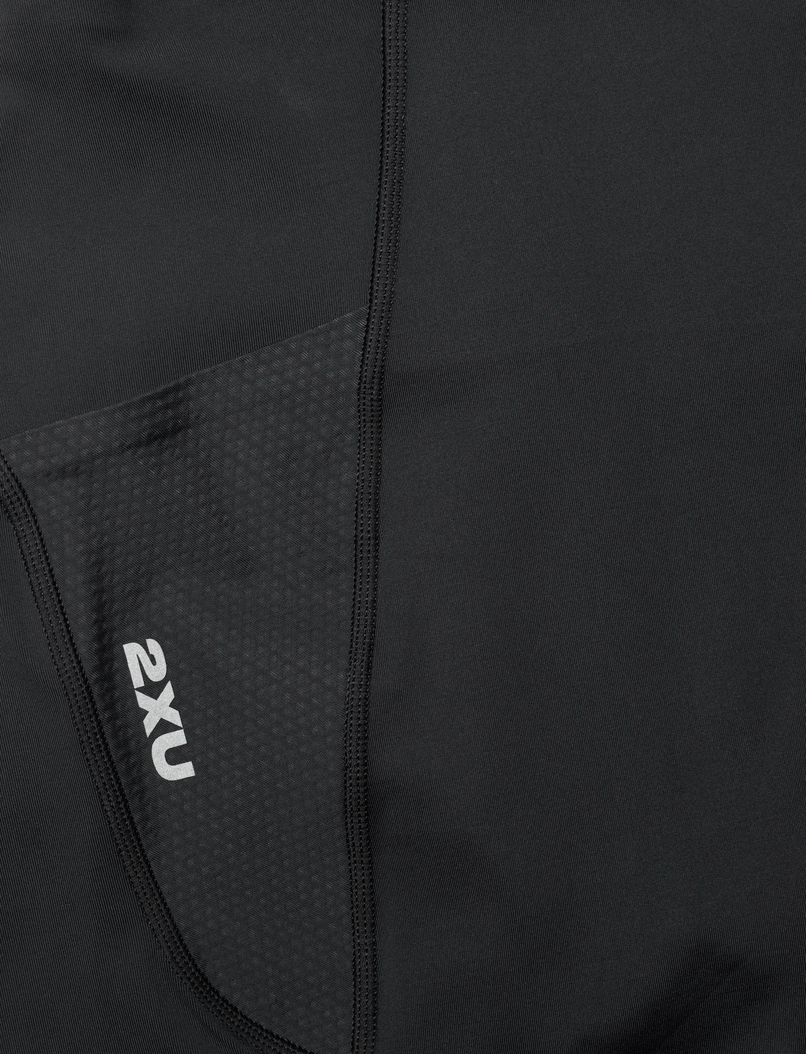 2XU - AERO MESH HI-RISE COMPRESSION 4 INCH SHORTS - 1/2 länge - black/silver reflective - 4
