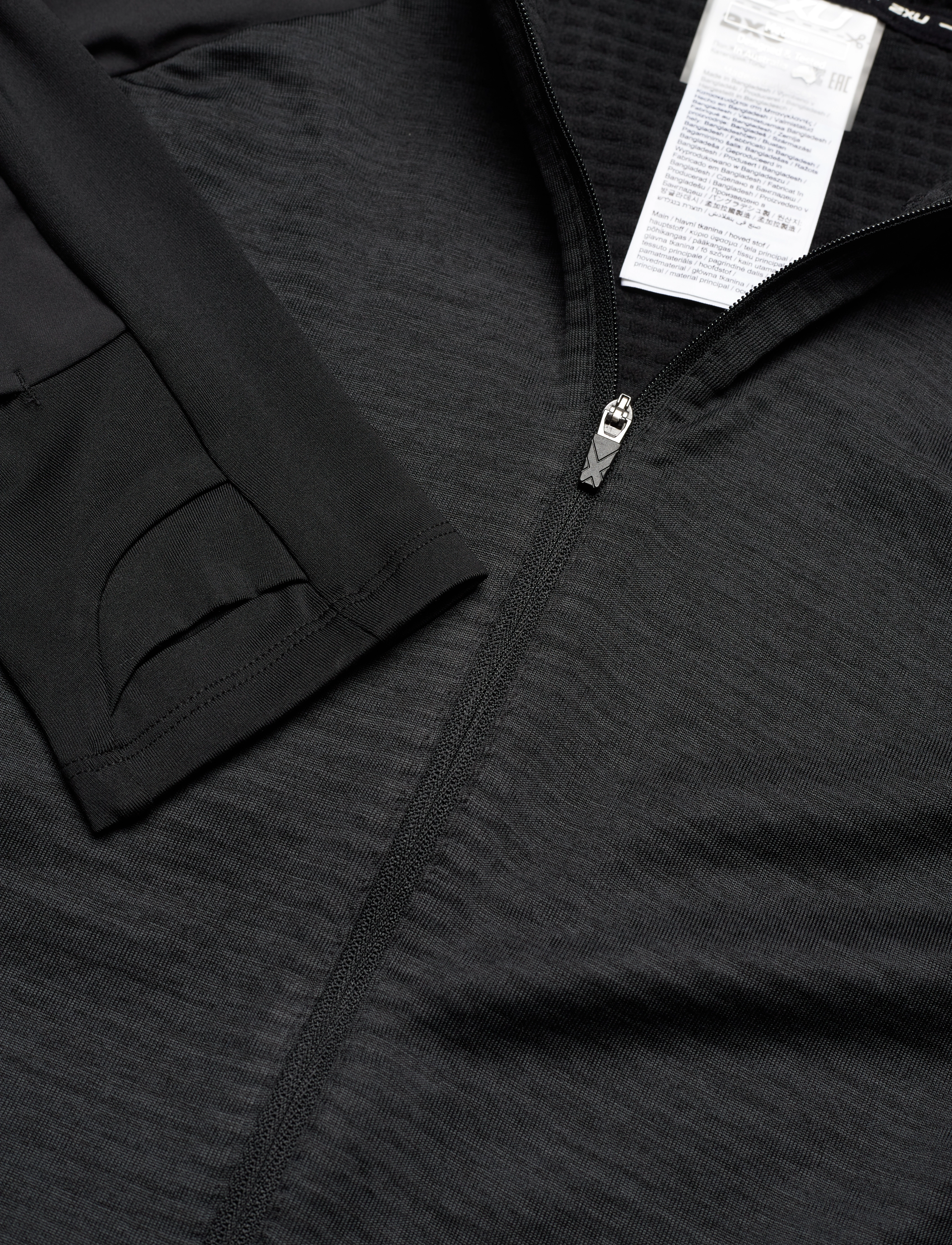 2XU - IGNITION SHIELD HOOD MID-LAYE - black/ black reflective - 2