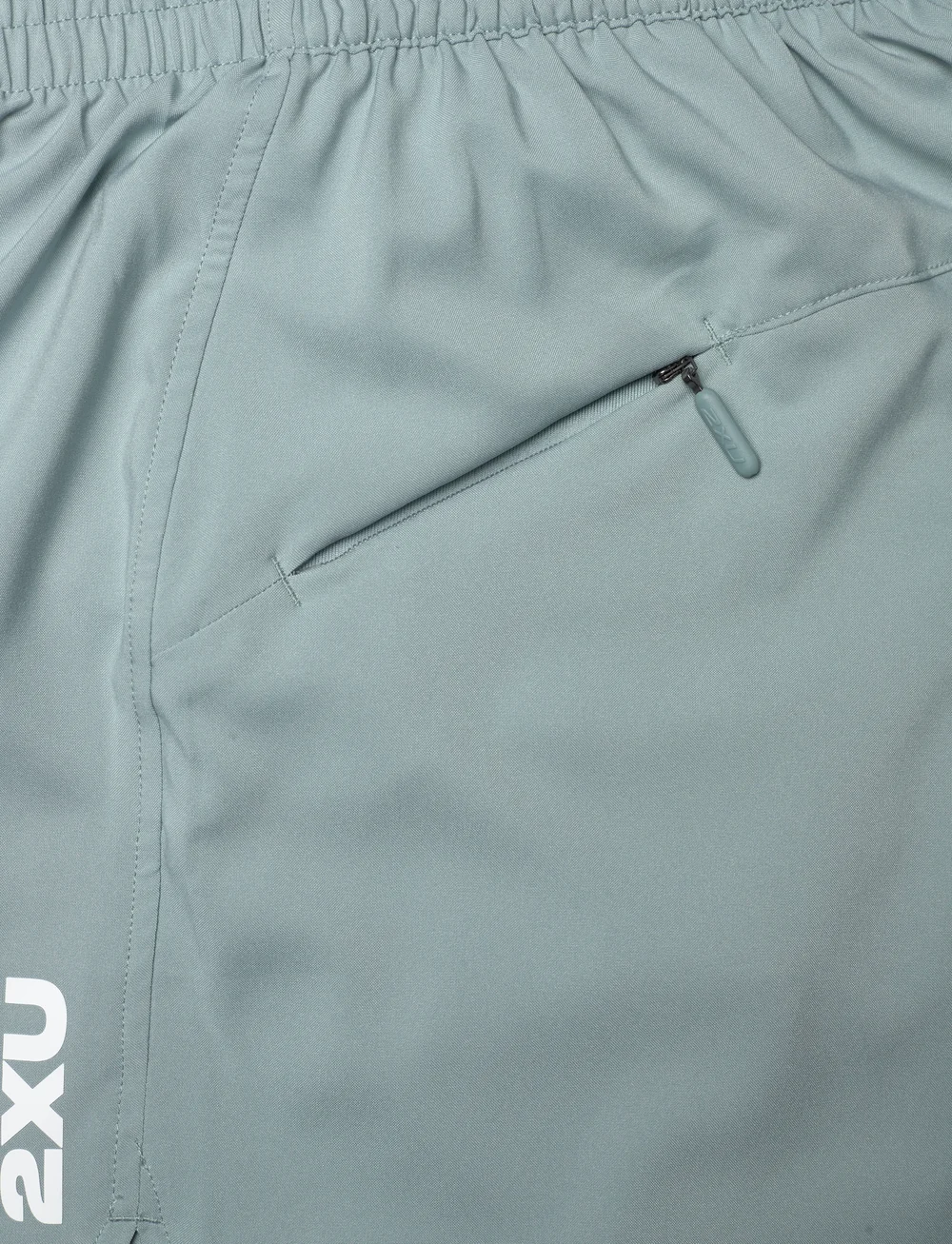 2XU - AERO HI-RISE 4 INCH SHORTS - löparshorts - smoke blue/white reflective - 2