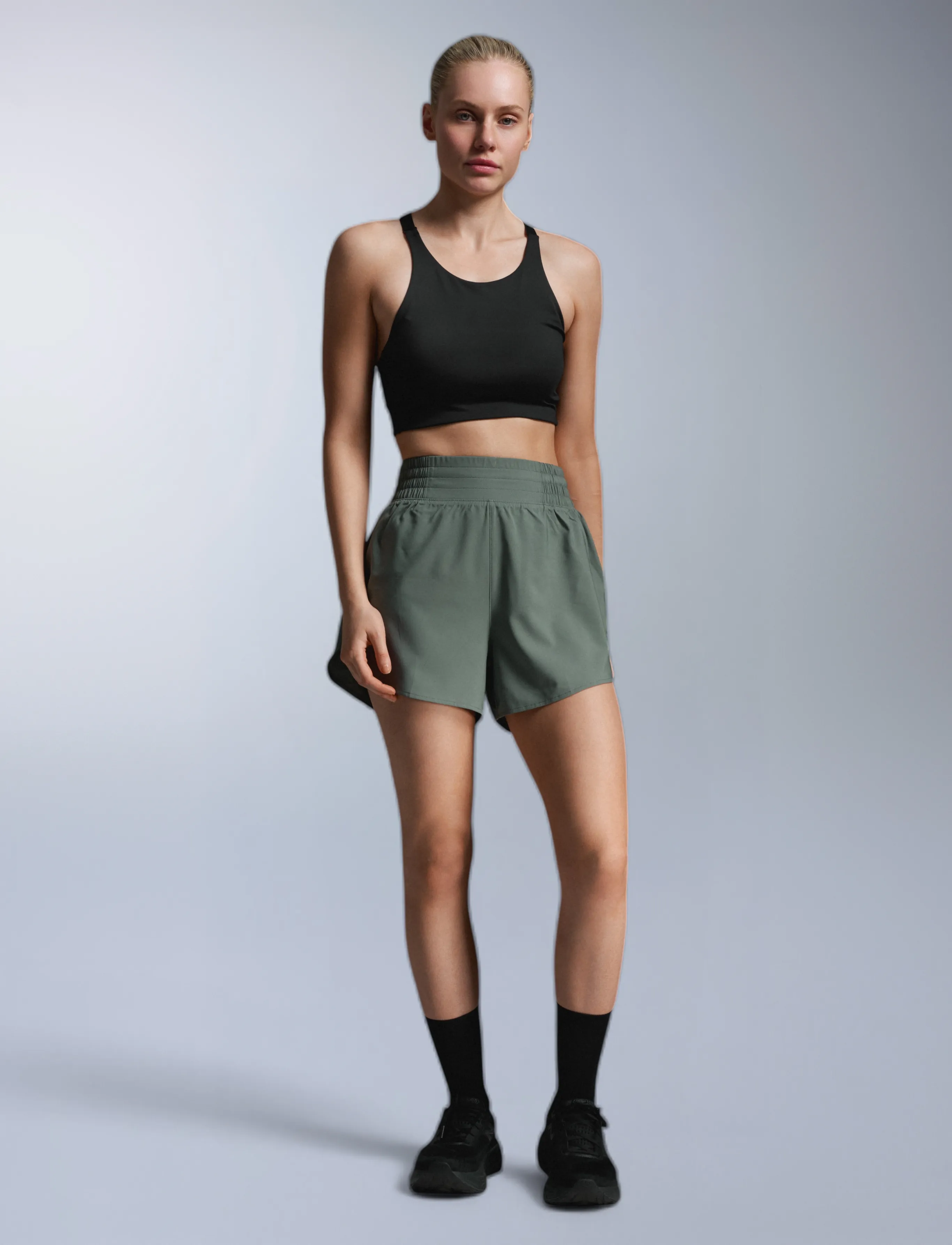 2XU - AERO HI-RISE 4 INCH SHORTS - laufshorts - olive leaf/olive leaf reflective - 5