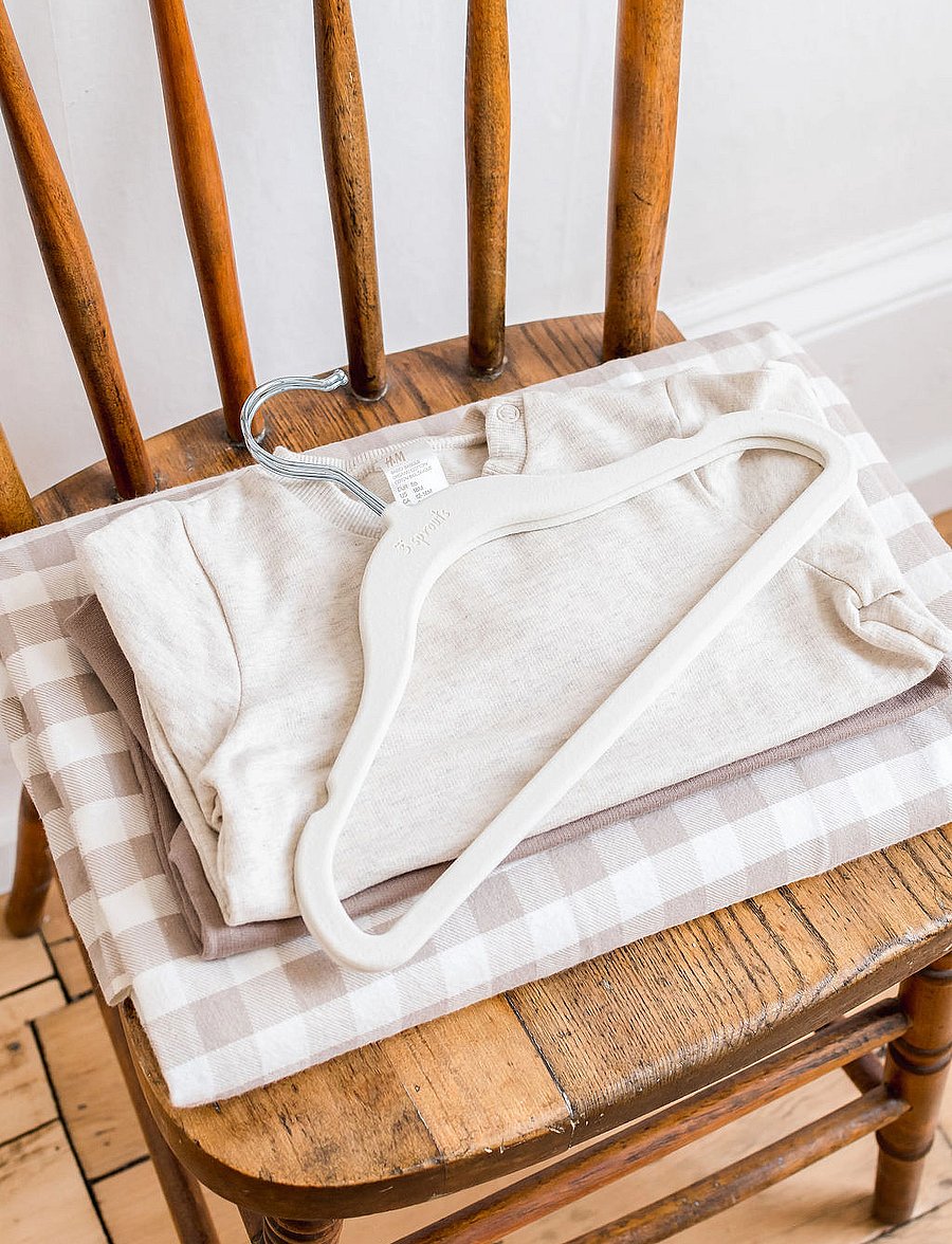 3 Sprouts - 3 Sprouts Velvet Hangers (15 pcs.), Cream - cream - 3