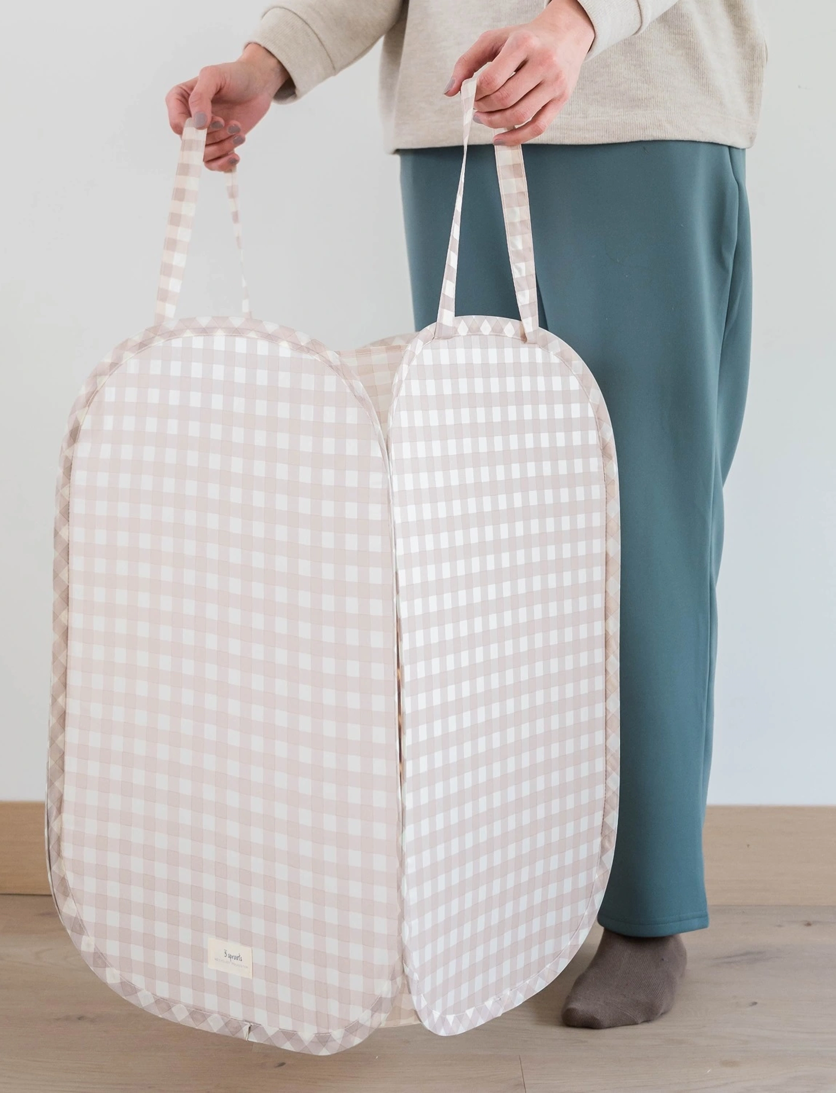 3 Sprouts Pop-Up Laundry Hamper, Gingham Beige, One Size, Storage, Beige - Storage Boxes, Kinder
