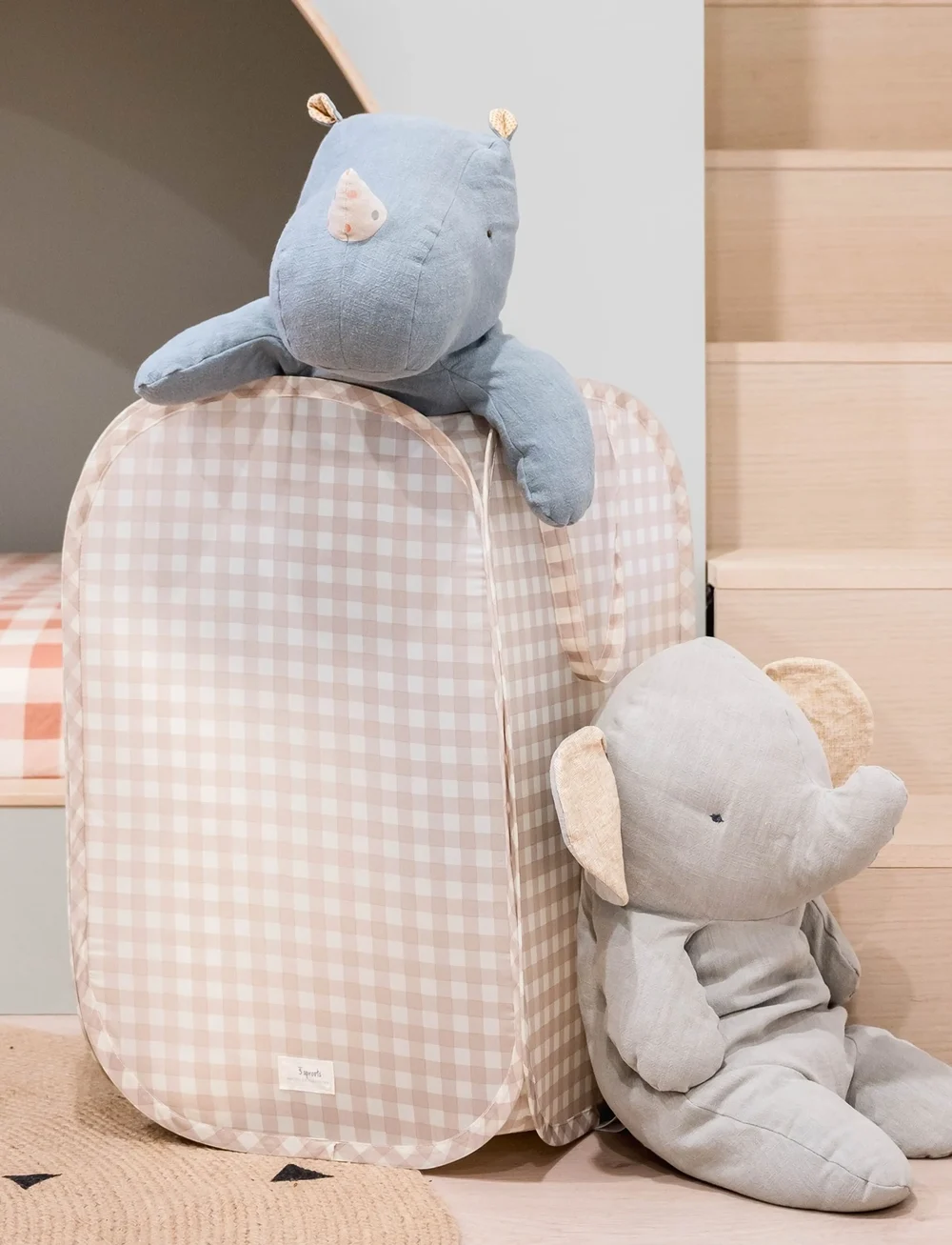 3 Sprouts - 3 Sprouts Pop-Up Laundry Hamper, Gingham beige - aufbewahrungsboxen - beige - 5