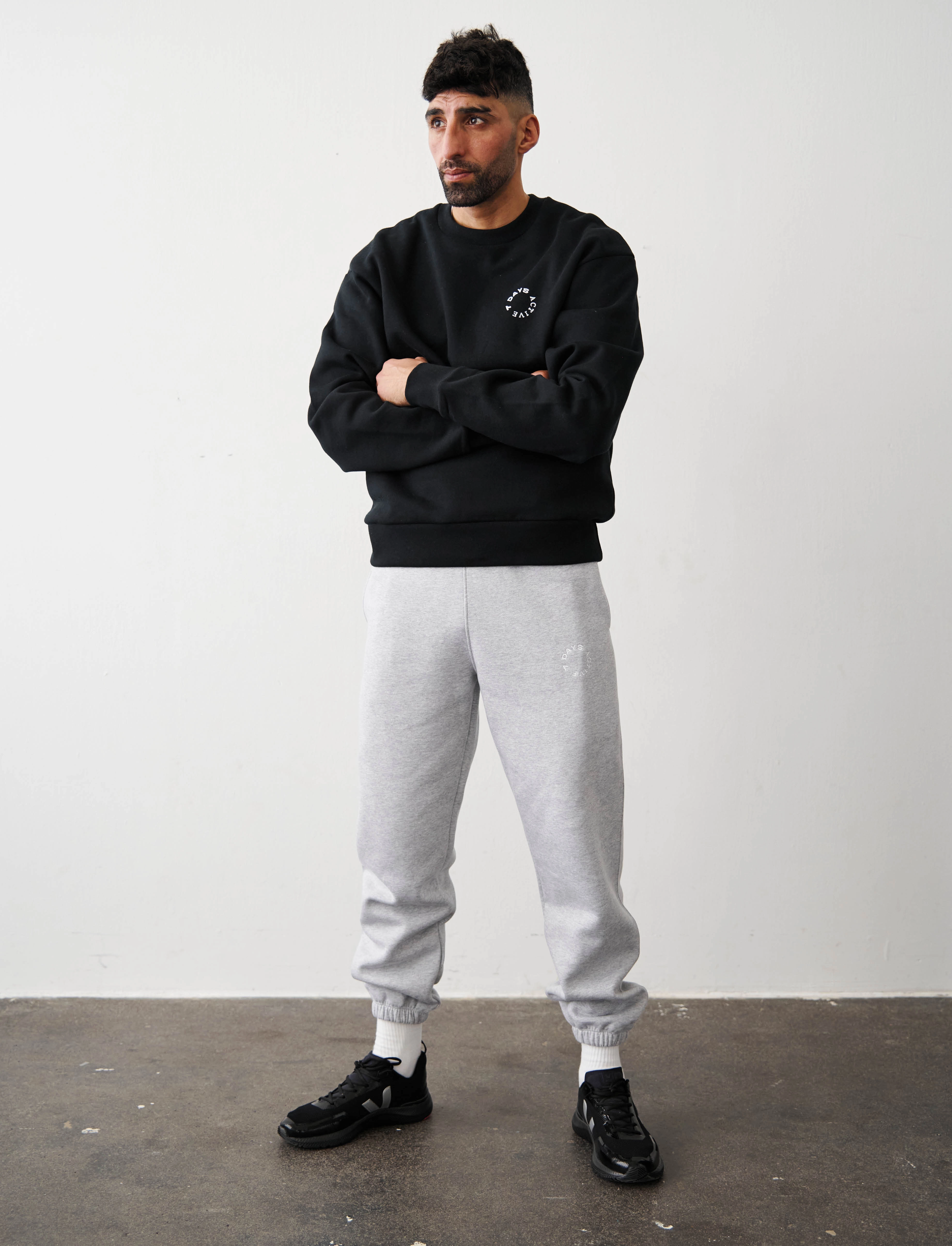 7 DAYS Active - Organic Regular Crewneck - sweaters - 001 black - 3