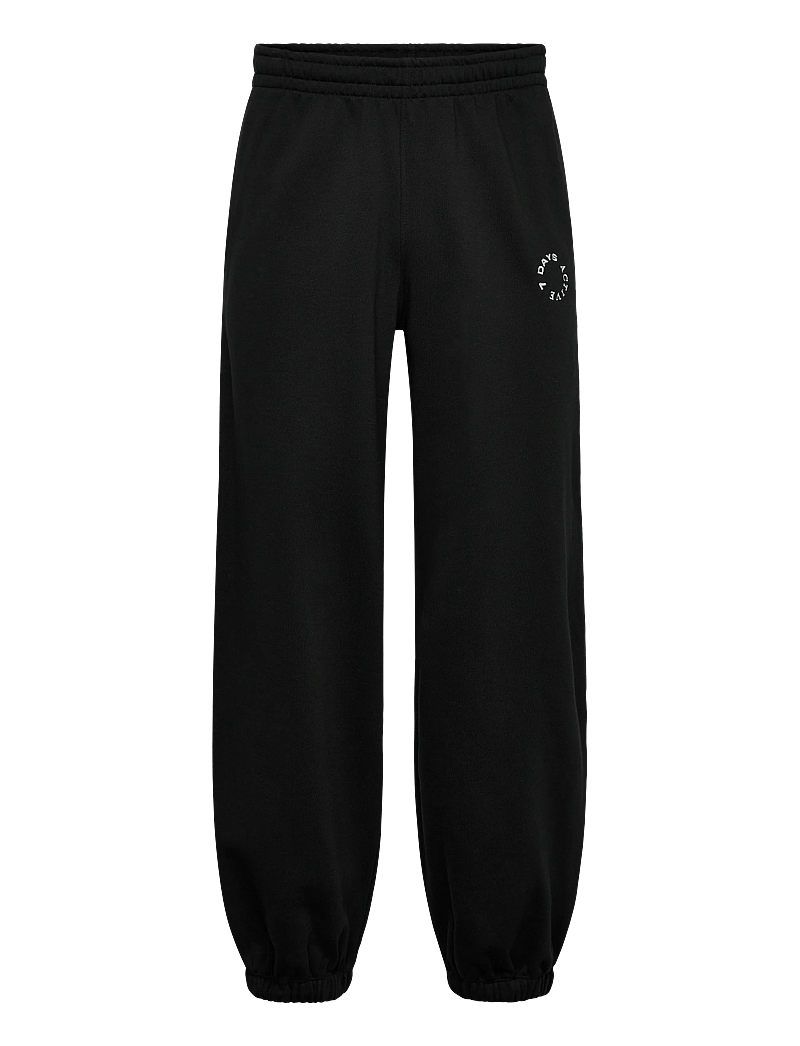 7 DAYS Active - MIND Regular Sweatpants - träningsbyxor - 001 black - 0
