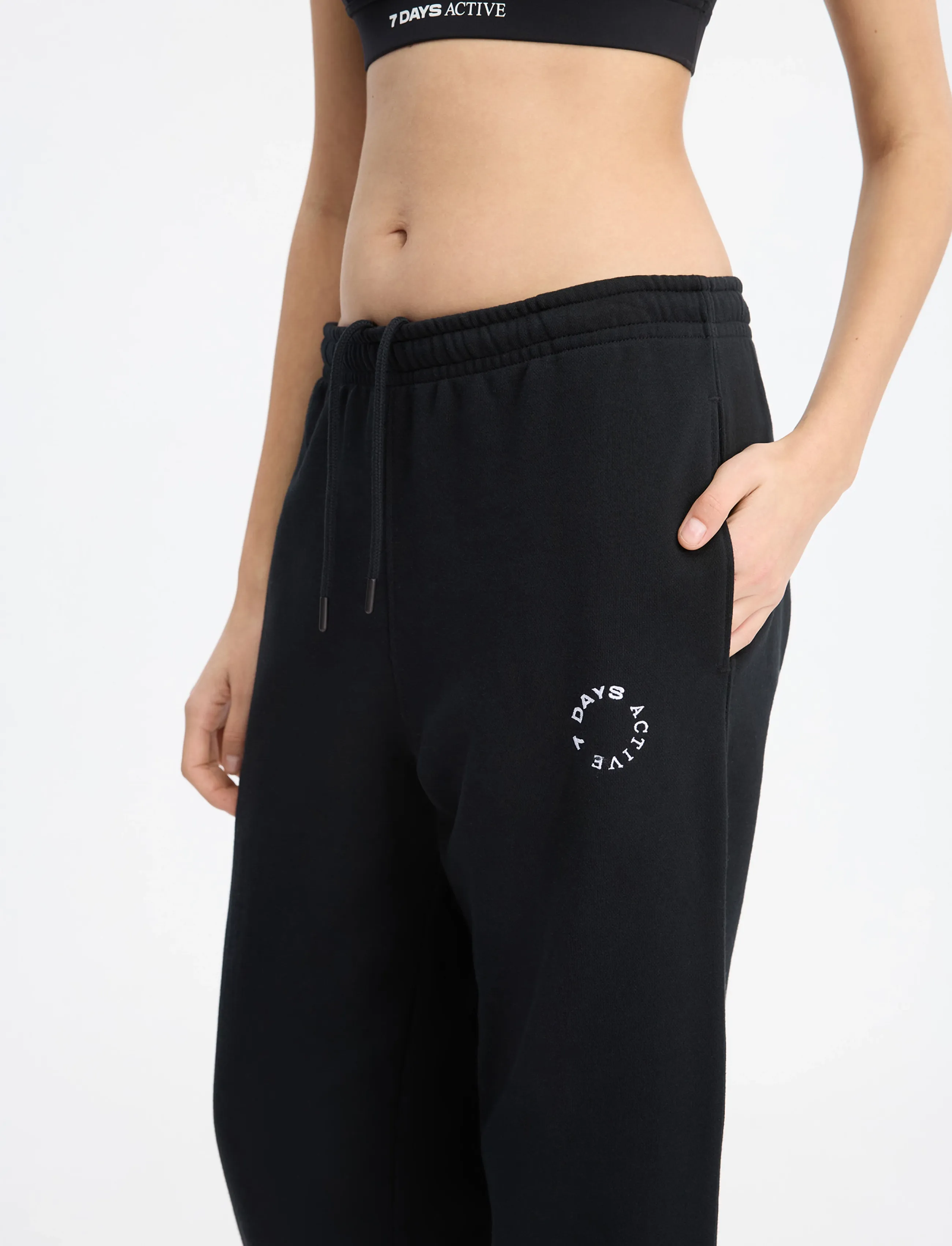 7 DAYS Active - MIND Regular Sweatpants - training pants - 001 black - 4