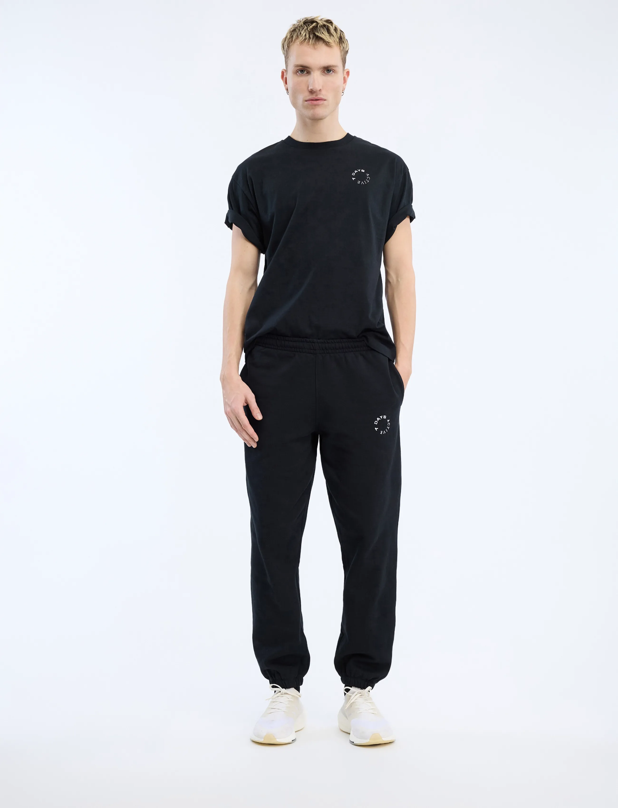 7 DAYS Active - MIND Regular Sweatpants - training pants - 001 black - 5