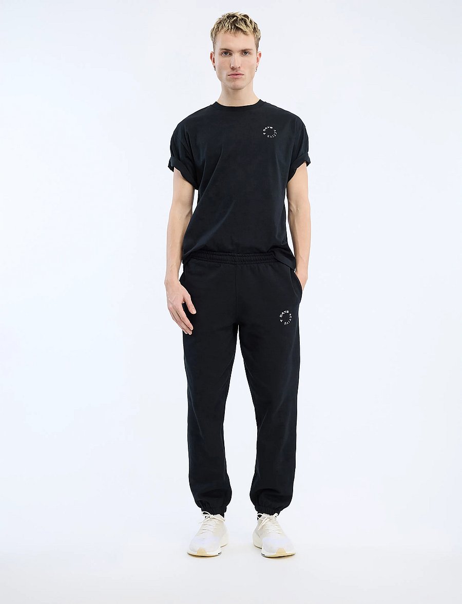 7 DAYS Active - MIND Regular Sweatpants - trennipüksid - 001 black - 5