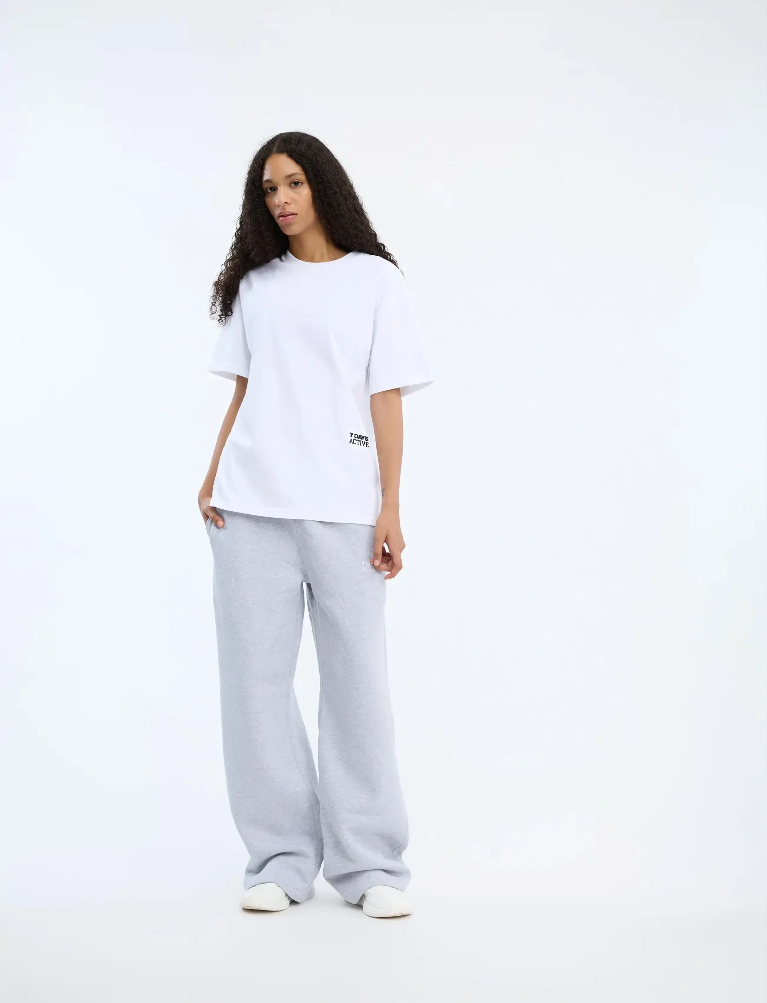 7 DAYS Active - Organic Regular Skate Tee - t-shirts - 049 brilliant white - 3