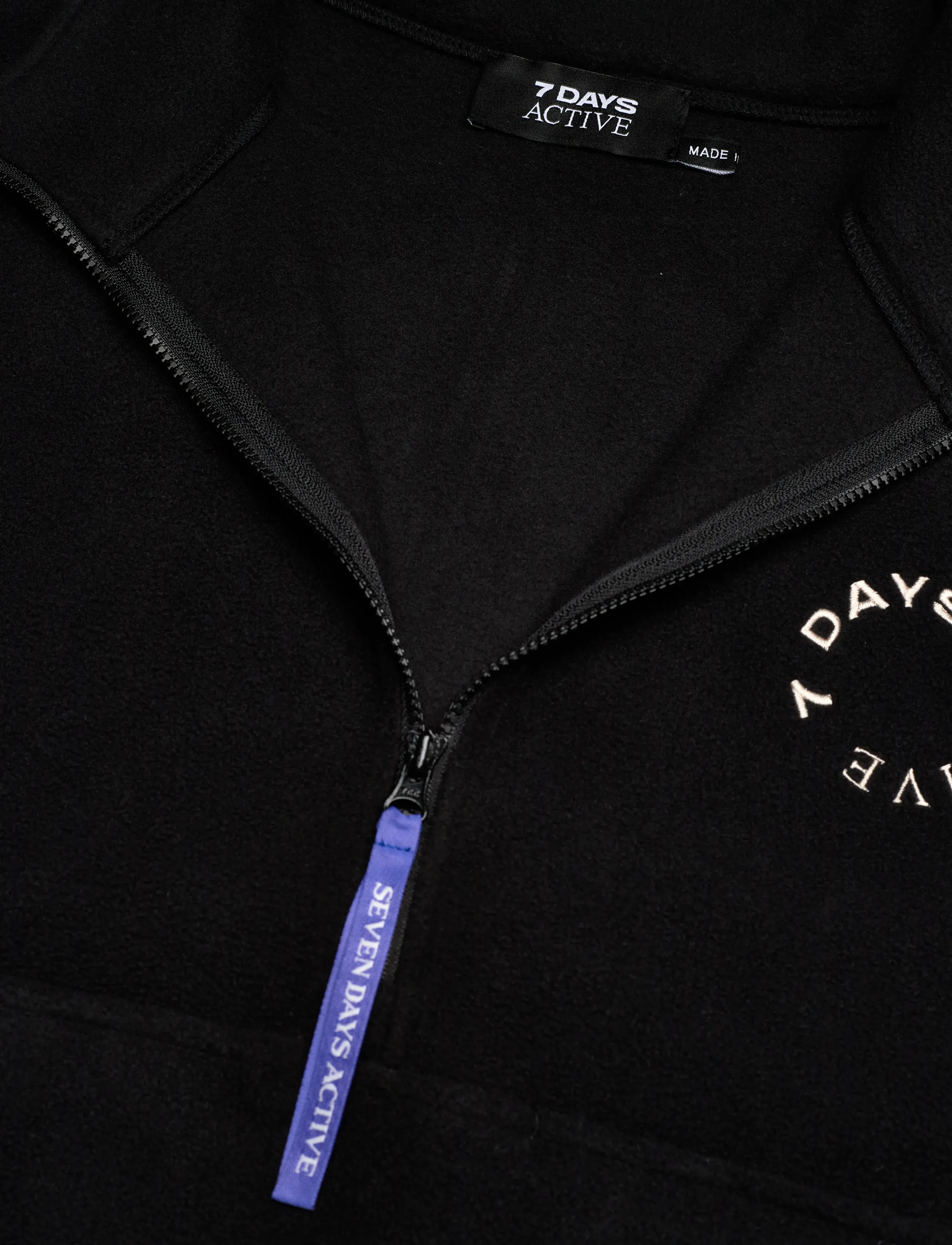 7 DAYS Active - Regular Half Zip Fleece - alussärgid - 001 black - 5