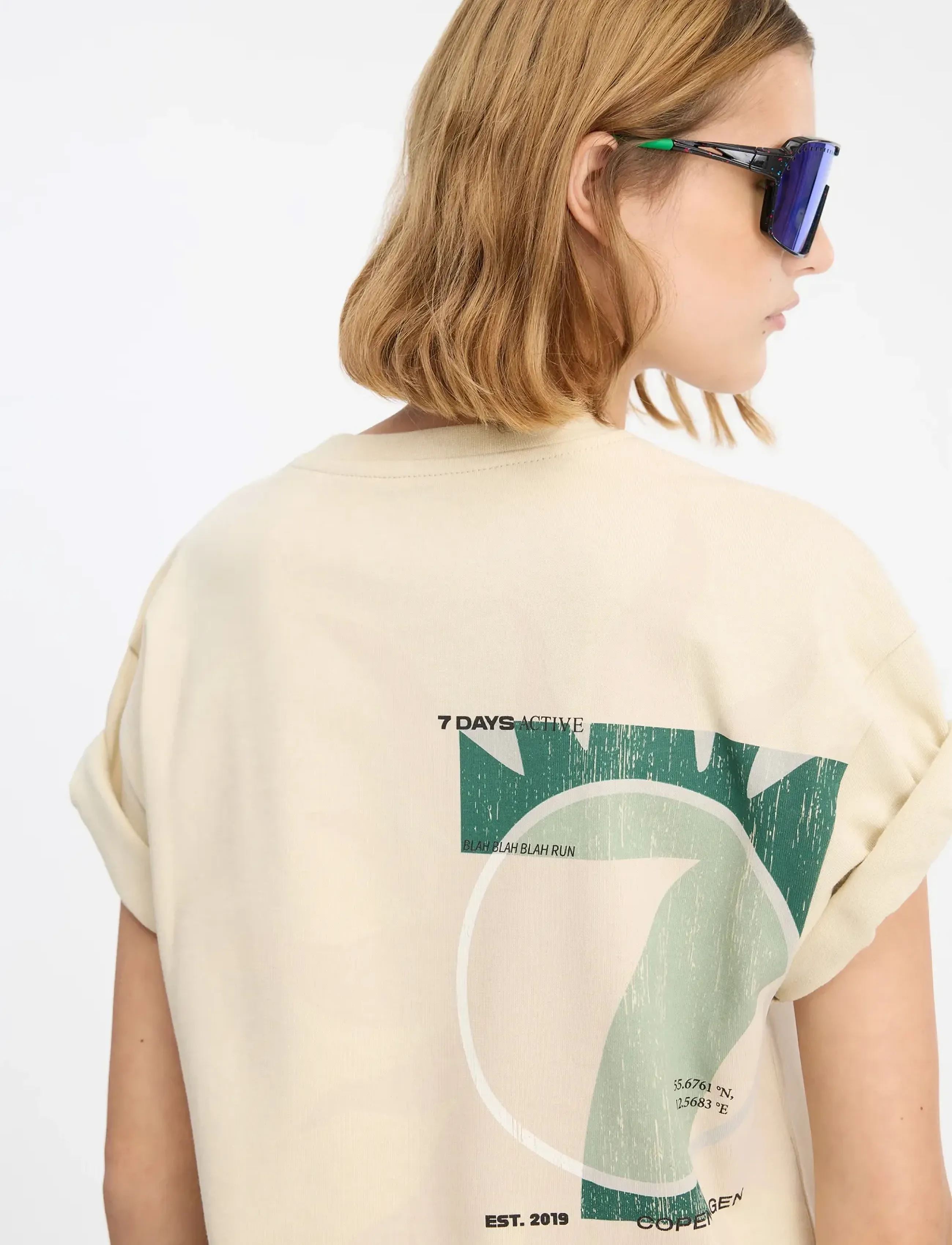 7 DAYS Active Regular 7 Sun Run Tee, XS, Cream, Sport Overdele > Sport T-shirts, Herre
