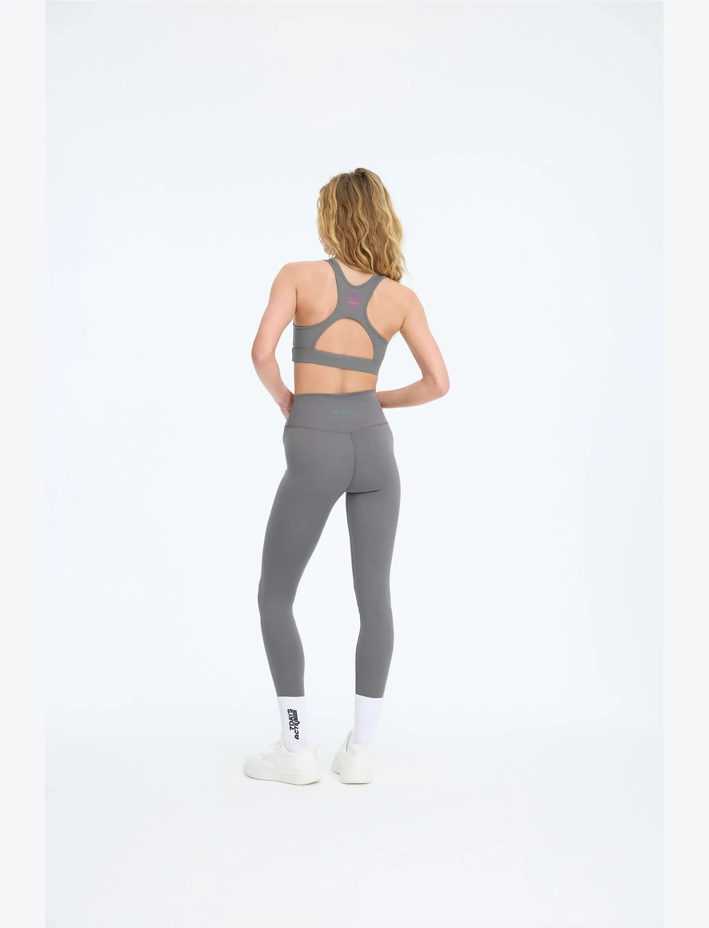 7 DAYS Active - BODY Open Back Bra - 061 charcoal - 4