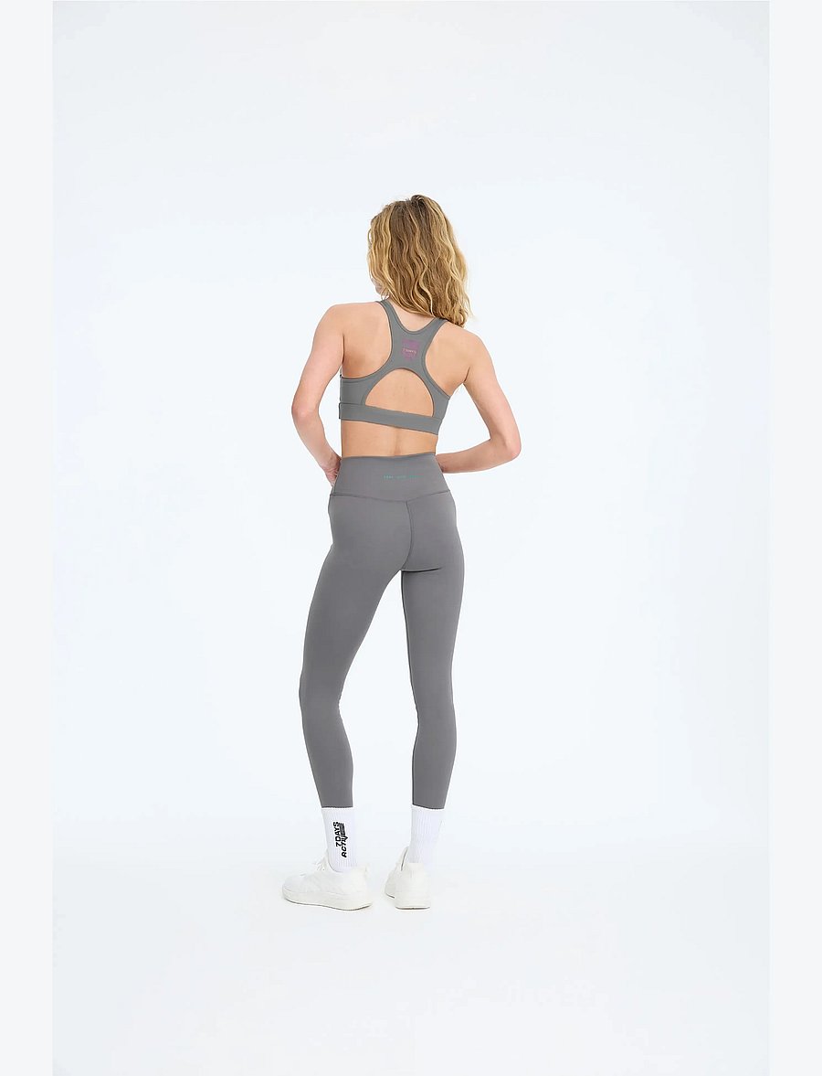 7 DAYS Active - BODY Open Back Bra - 061 charcoal - 4