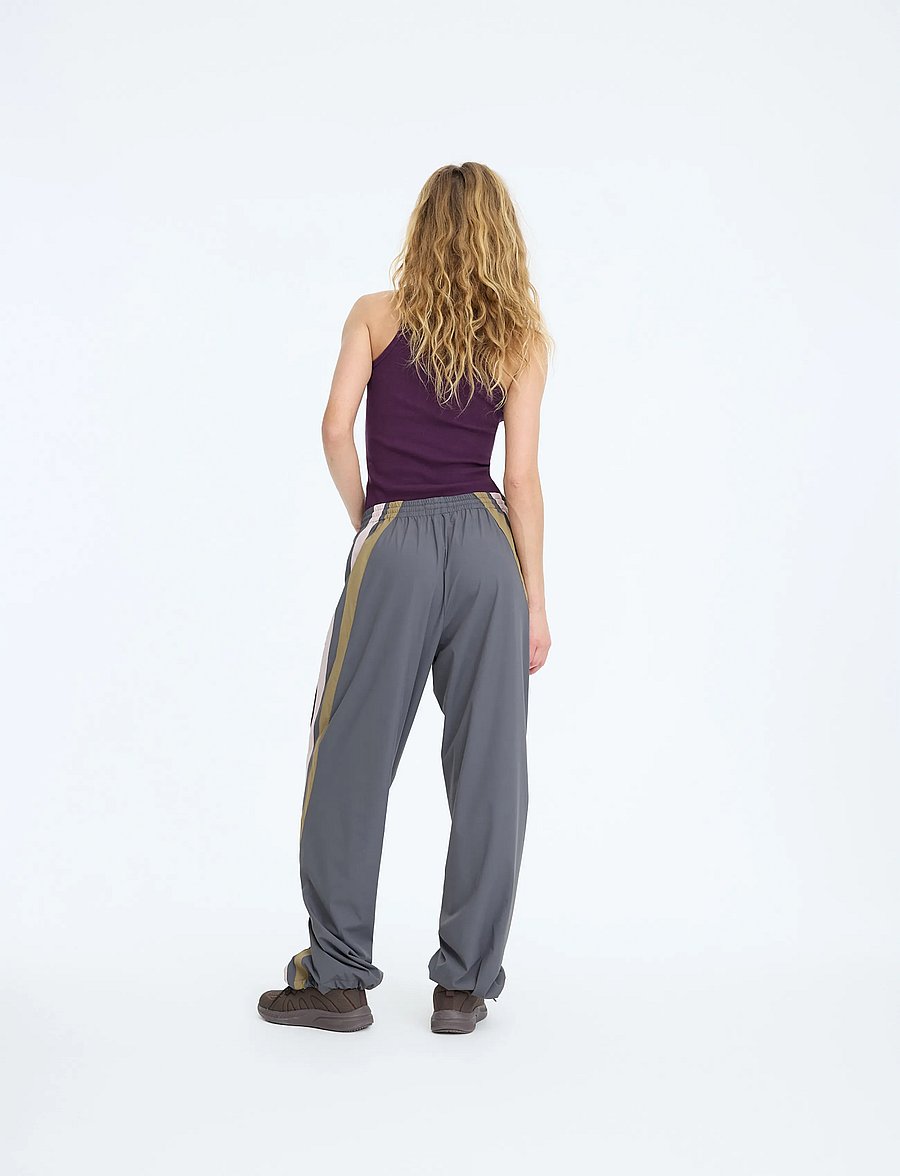 7 DAYS Active - SOUL Track Pants - trennipüksid - 061 charcoal - 4