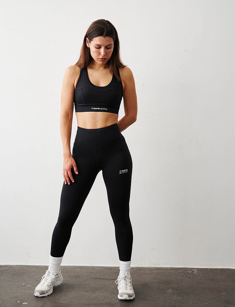7 DAYS Active - Sculpt Bra - spordirinnahoidjad - 001 black - 0