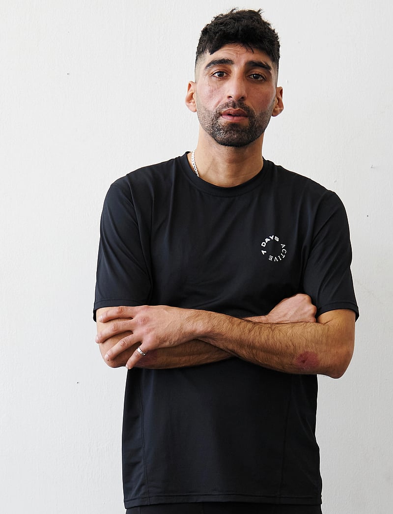 7 DAYS Active - T-shirt S/S - t-shirts - 001 black - 3