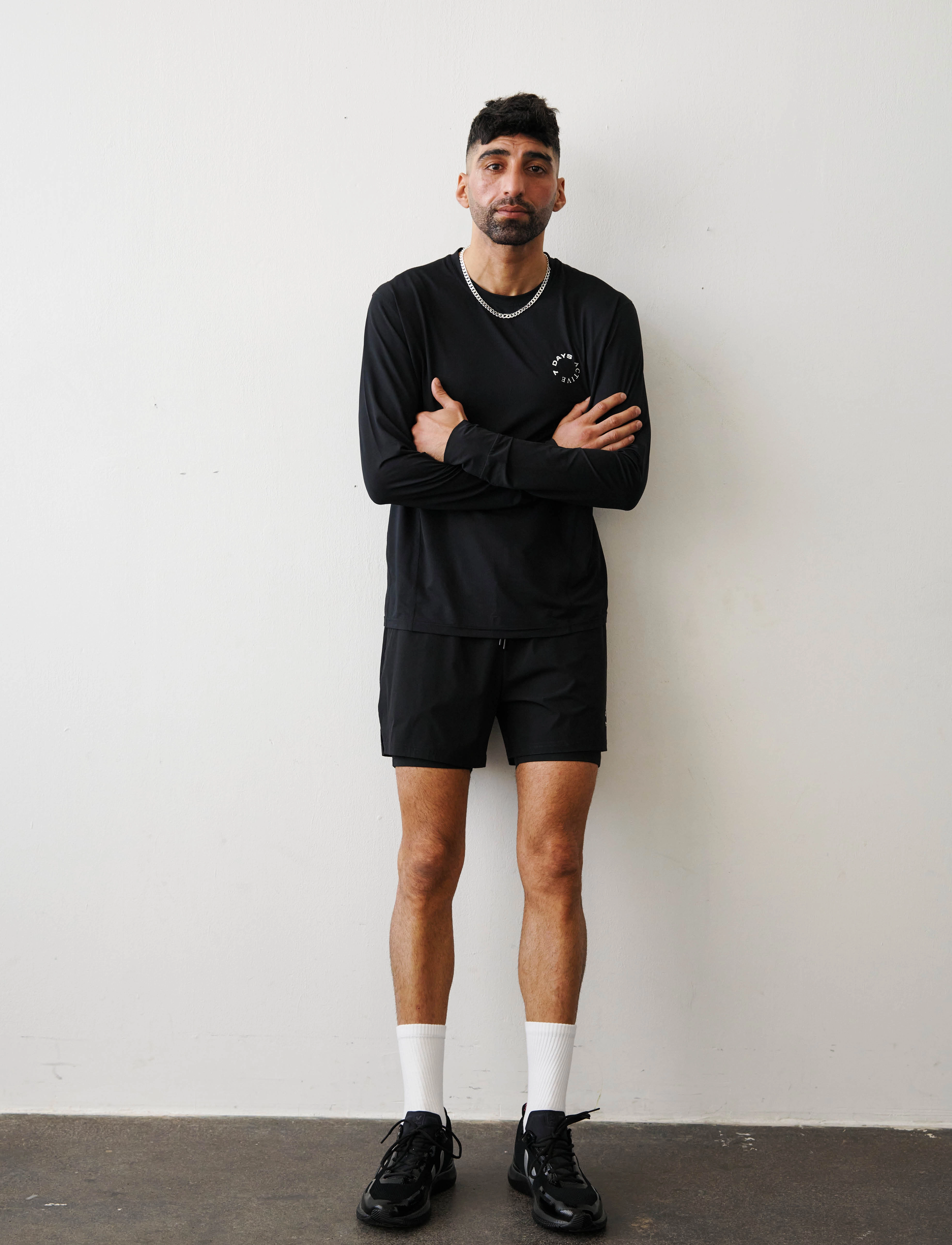 7 DAYS Active - Two-in-One Shorts - lühikesed treeningpüksid - 001 black - 0
