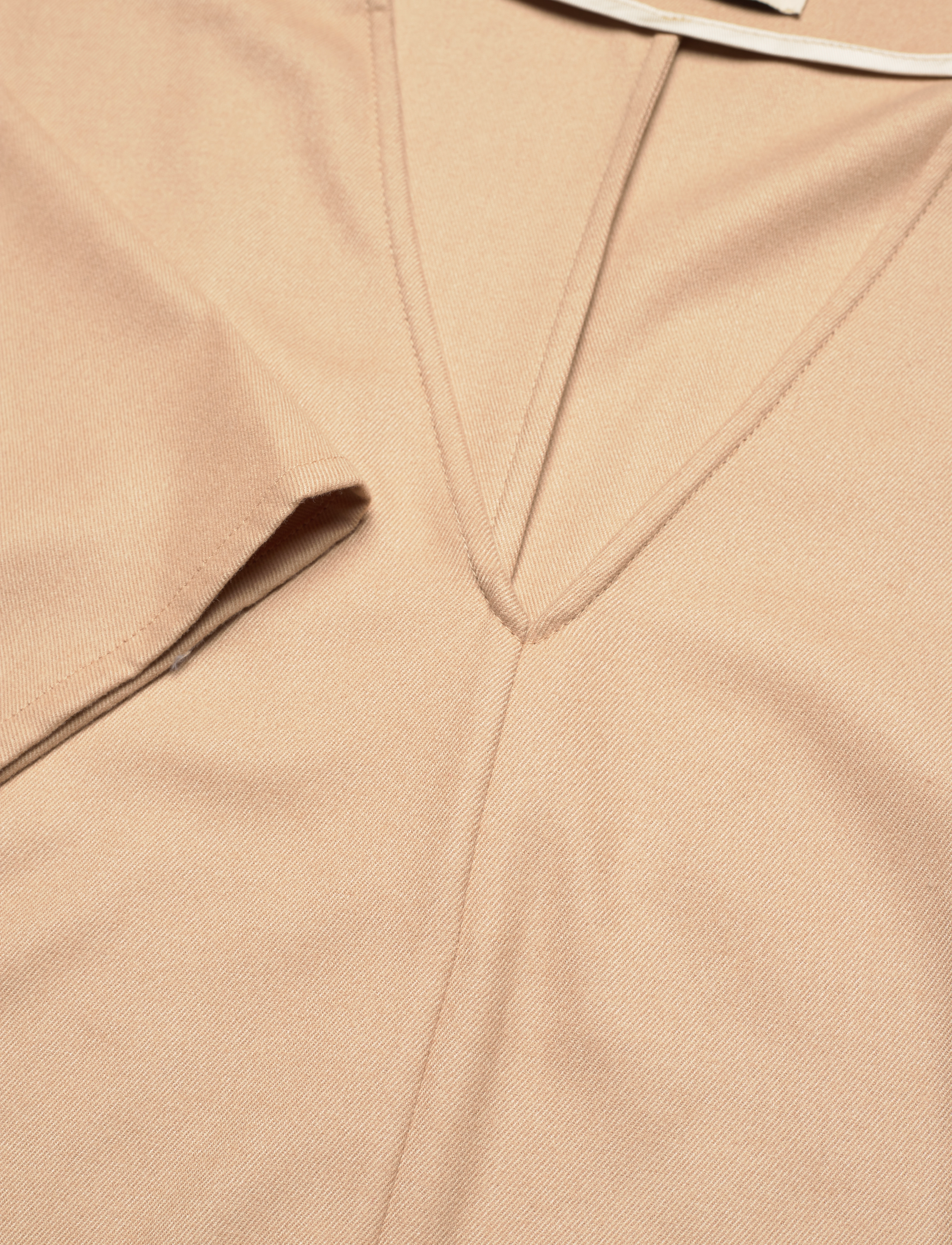 A Part Of The Art - OFF DUTY V-NECK SWEATER - langærmede bluser - fudge - 2