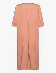 A Part Of The Art - JUSTICE CAFTAN - midiklänningar - foggy pink - 1