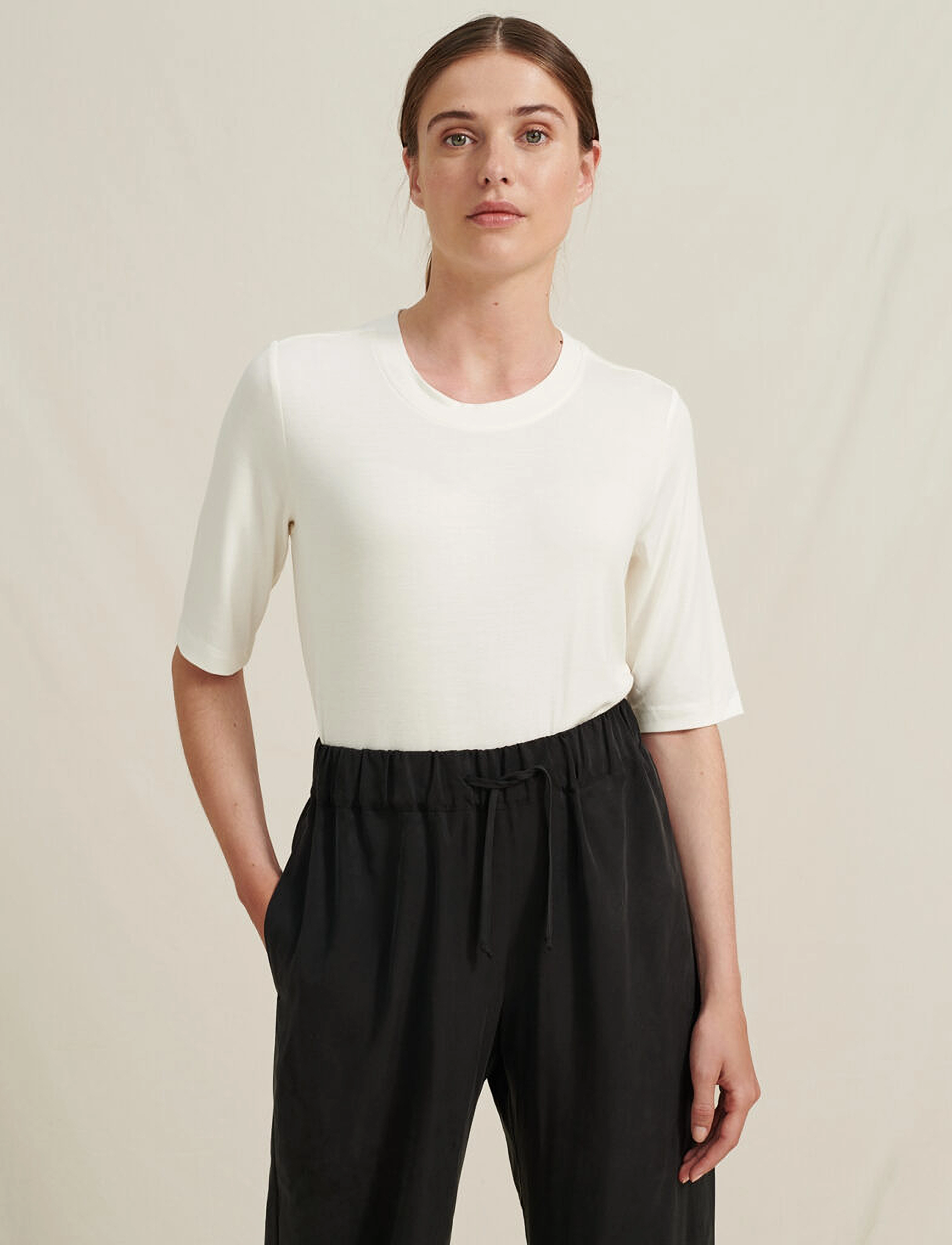 A Part Of The Art Basic Tee, XS, T-shirts & Oberteile, Weiß - Short-sleeved, Frauen