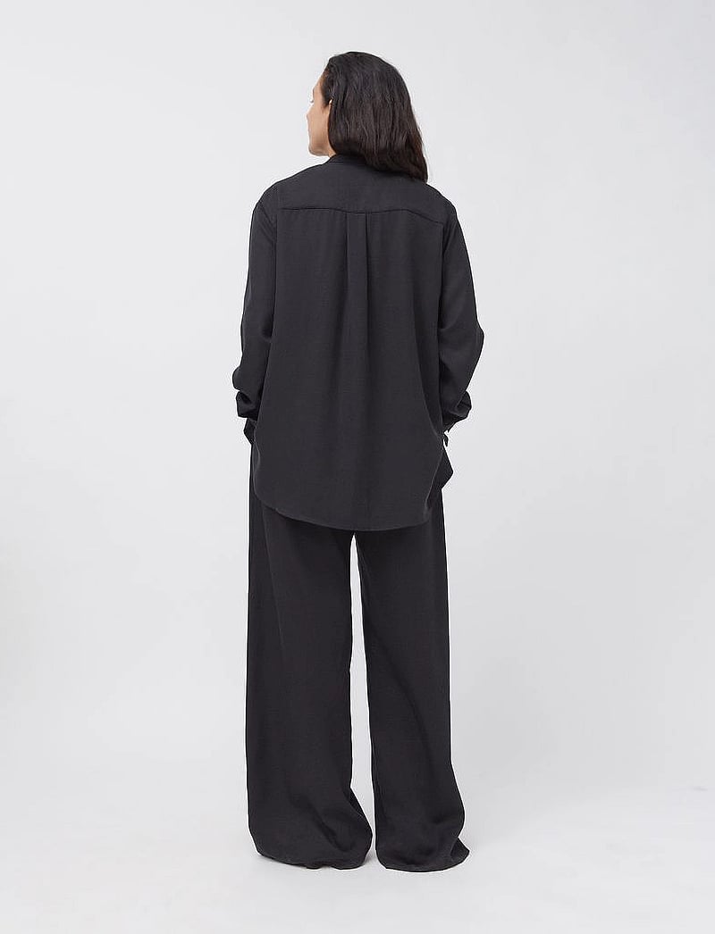 A Part Of The Art - DAILY SHIRT - pikkade varrukatega särgid - black - 2