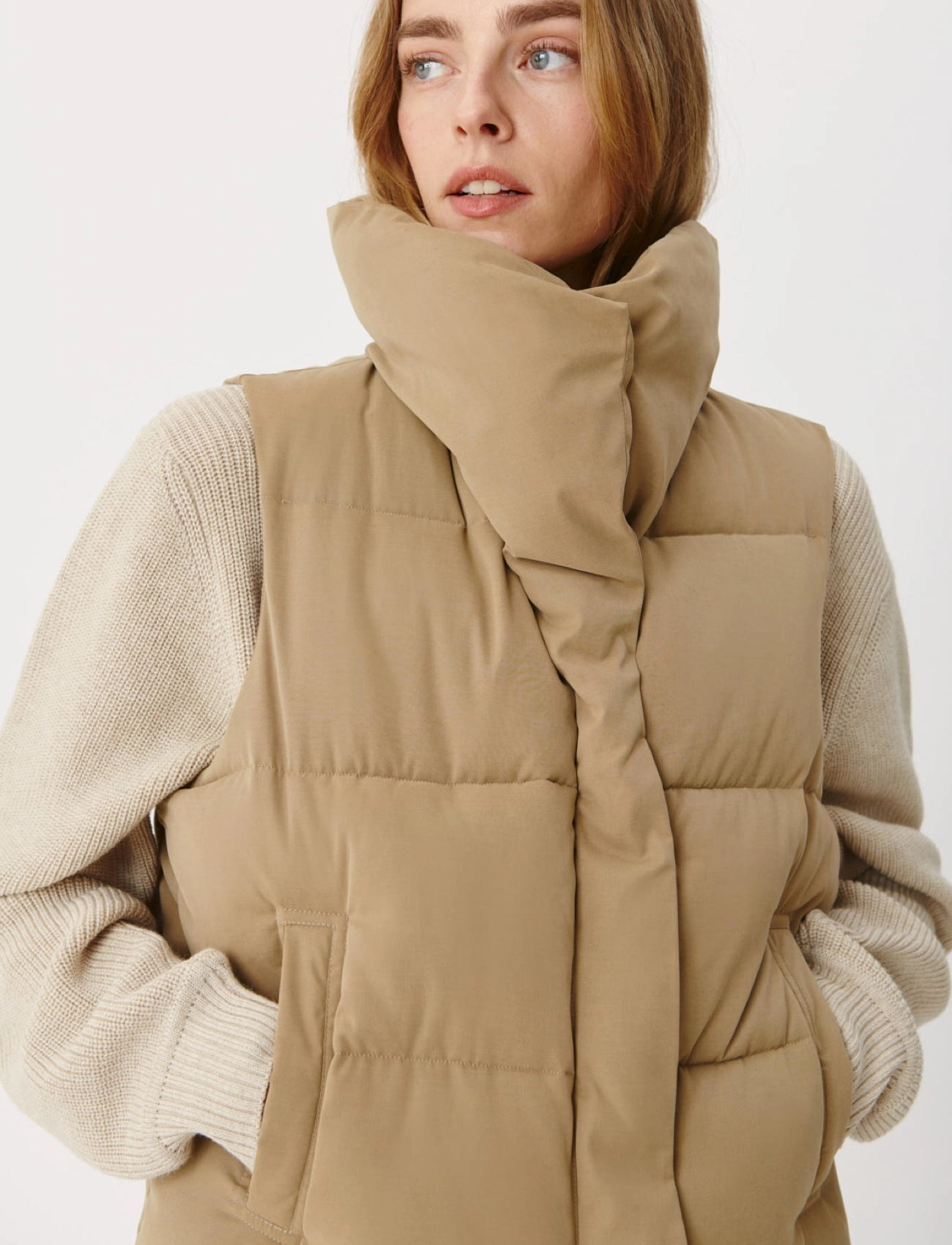 A Part Of The Art - CLOUD VEST - nougat - 1