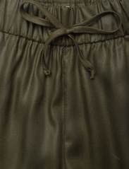 A Part Of The Art - VACANT PANTS - bukser med brede ben - deep khaki - 3